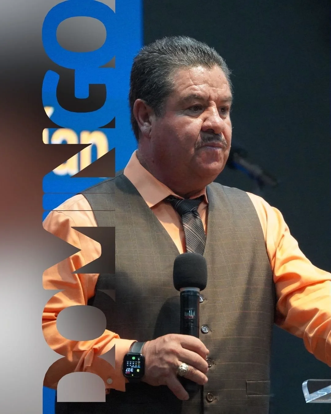 Filipenses 2:2 Entonces, h&aacute;ganme verdaderamente feliz poni&eacute;ndose de a acuerdo de todo coraz&oacute;n entre ustedes, am&aacute;ndose unos a otros y trabajando juntos con un mismo pensamiento y un mismo prop&oacute;sito