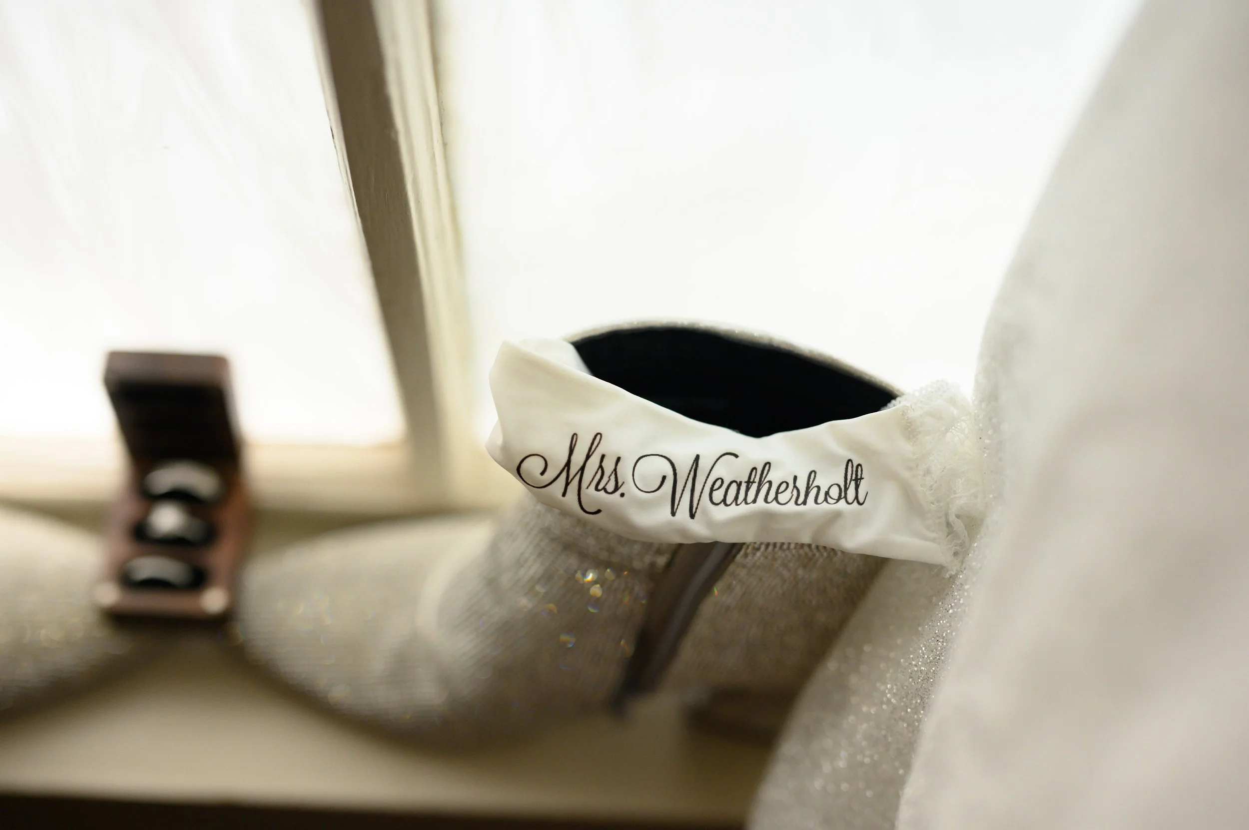 Dee Whitaker Media photographing a couple during a wedding at Hilton Farms in Kentucky