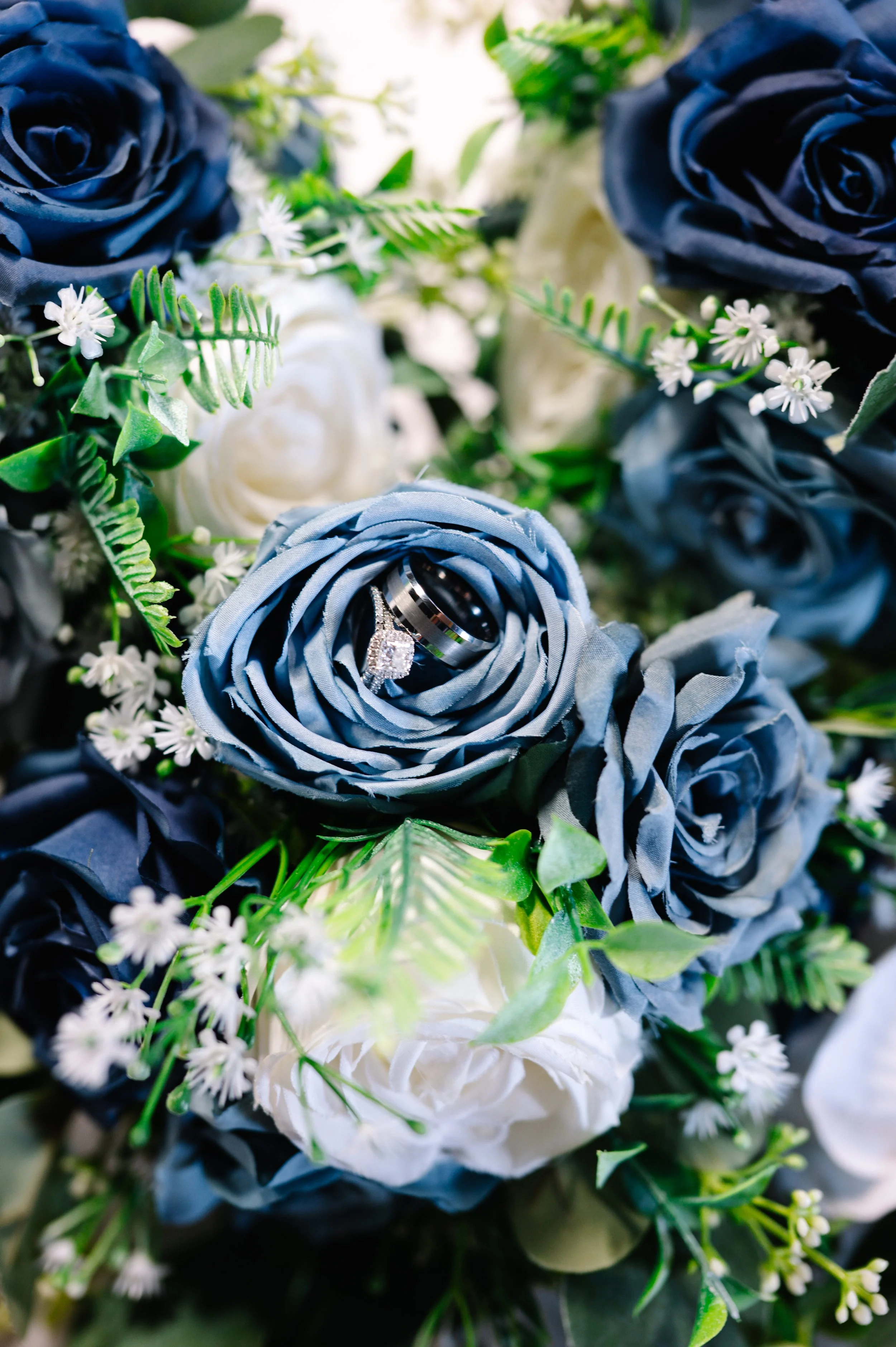 Beautiful wedding table setup with florals and décor in Kentucky