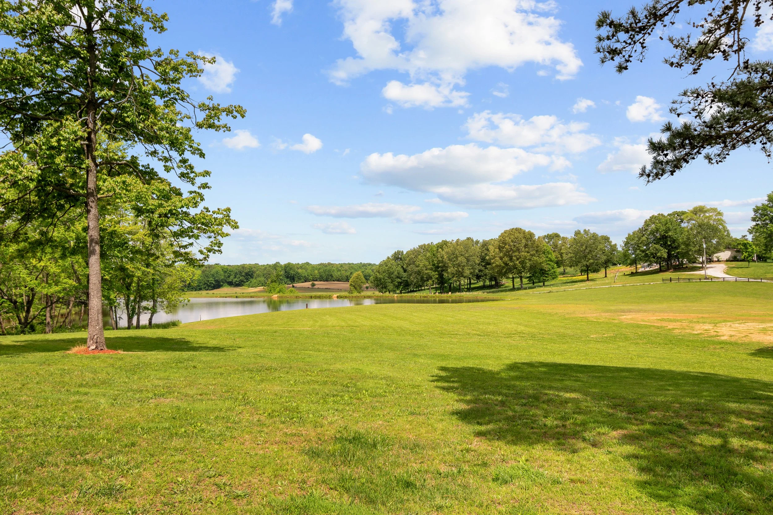 Outdoor wedding venues Western Kentucky