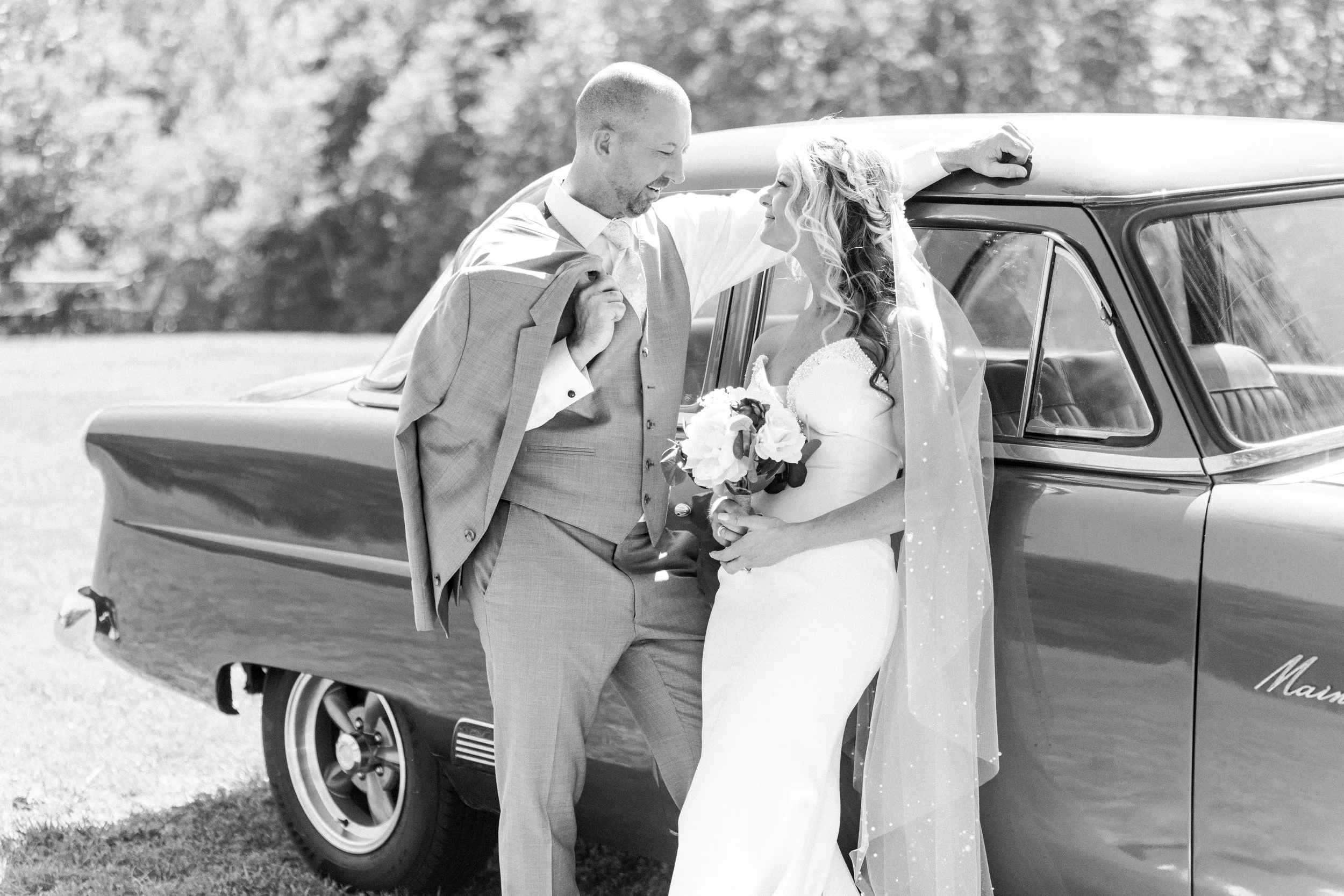 Kentucky countryside wedding ceremony with panoramic views