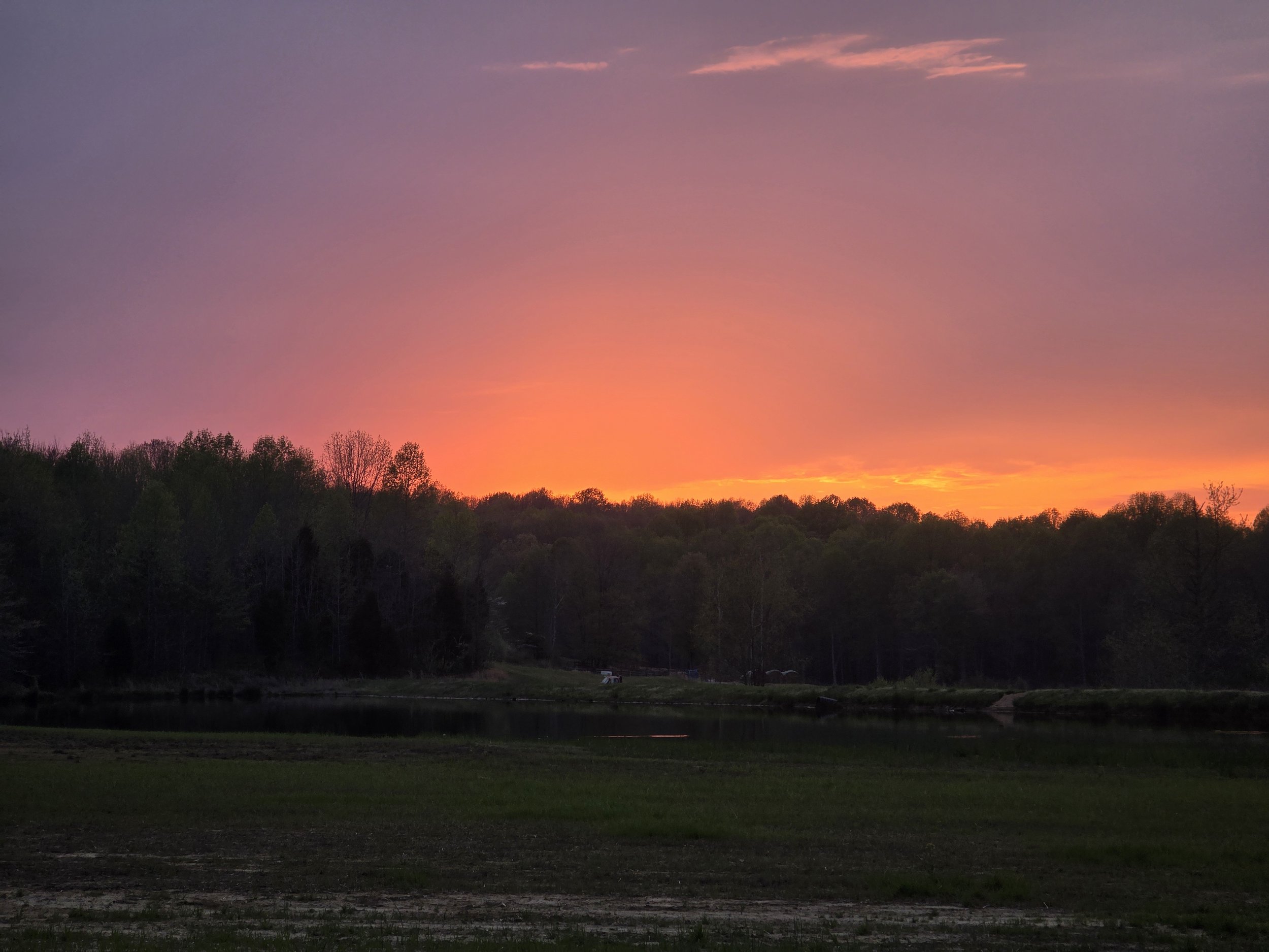 Outdoor wedding ceremony site at Hilton Farms Wedding Venue near Owensboro Kentucky