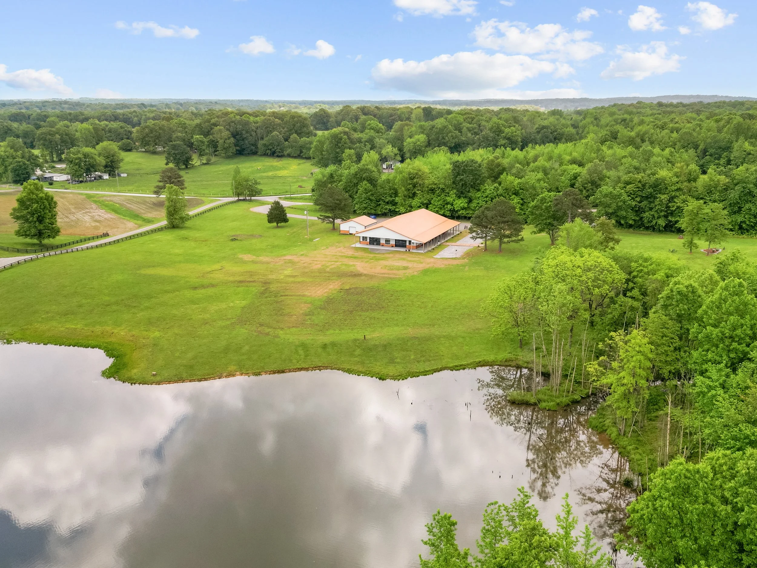 Weddings  Rehearsal Dinners  Owensboro Kentucky  Hilton Farms LLC  Wedding Planning  Wedding Tips  Kentucky Bride  Rustic Wedding Venue  Event Planning