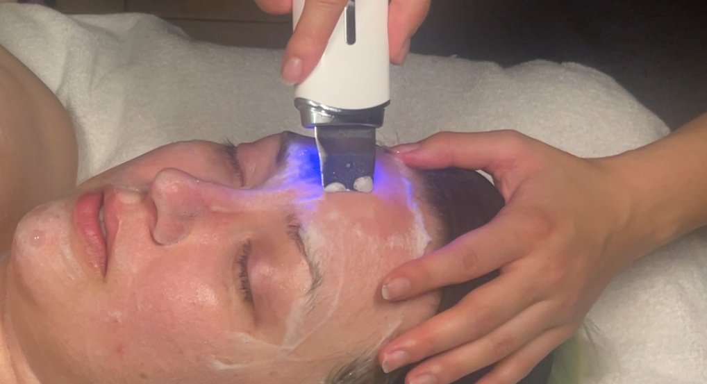 Custom Facial (Deep Cleansing)