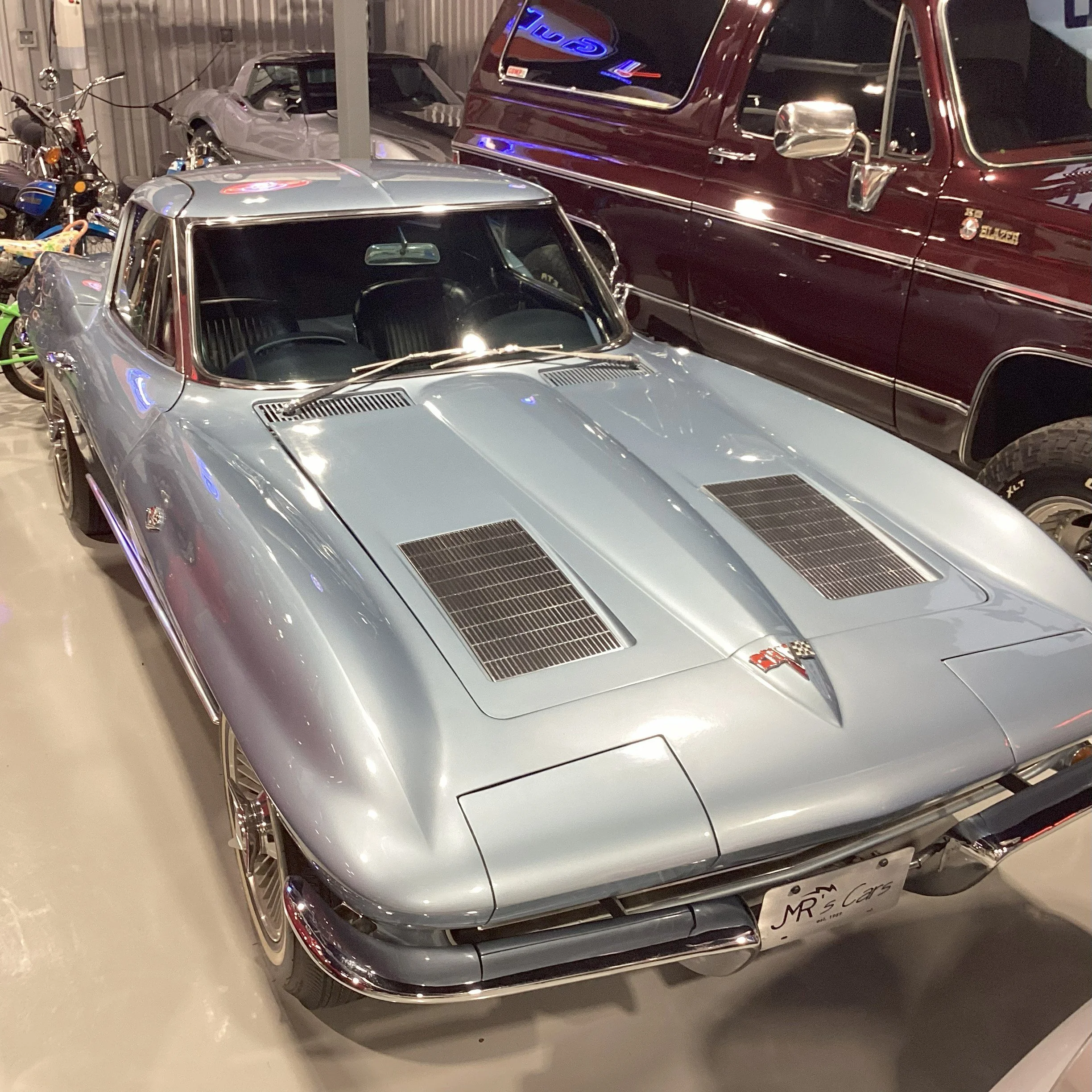 1963 CHEVY CORVETTE SPLIT WINDOW 