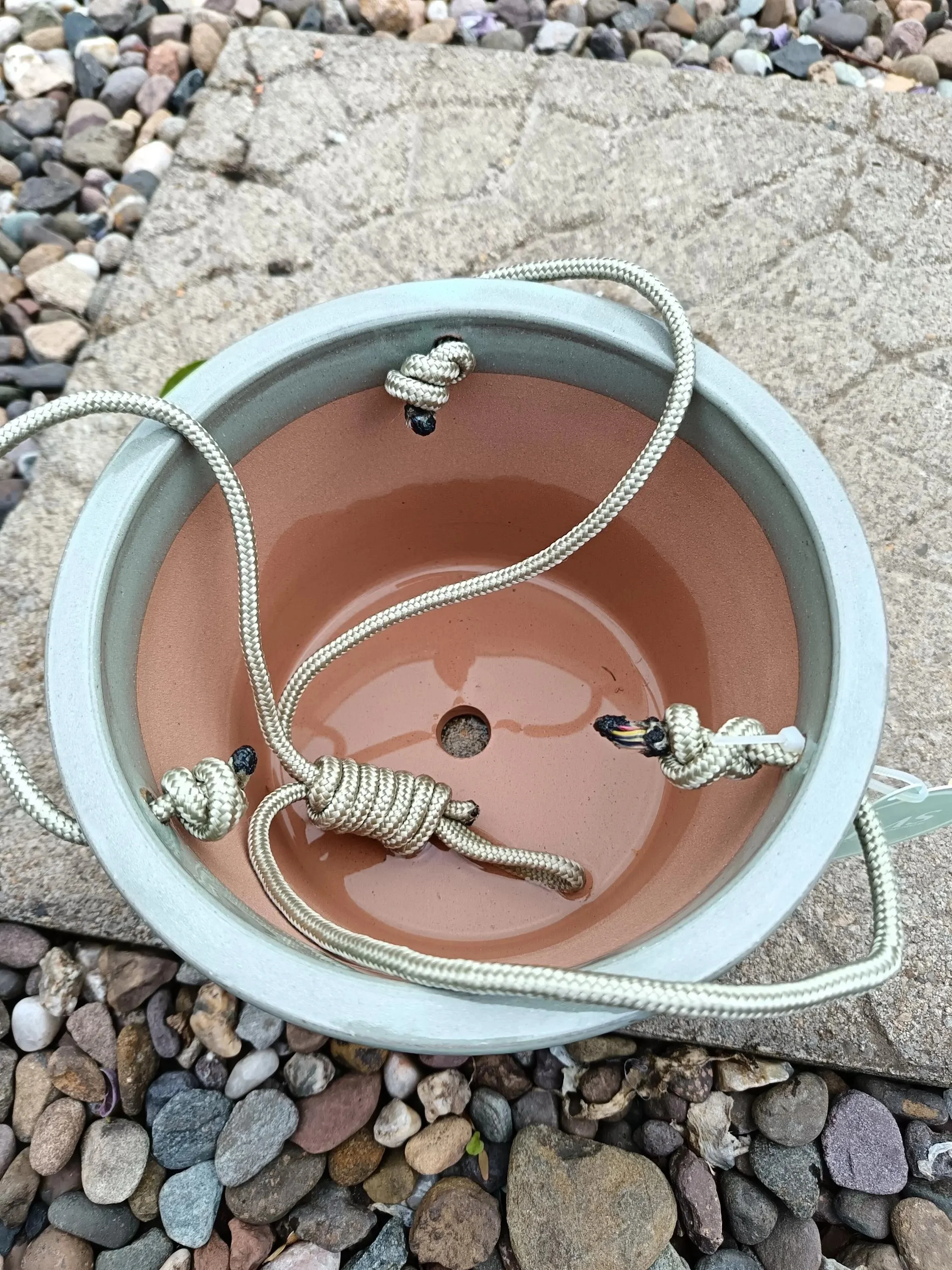 Ceramic_Green_Hanging_Planter.jpg