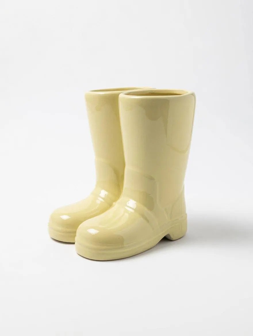 Wellington_Yellow-2.jpg