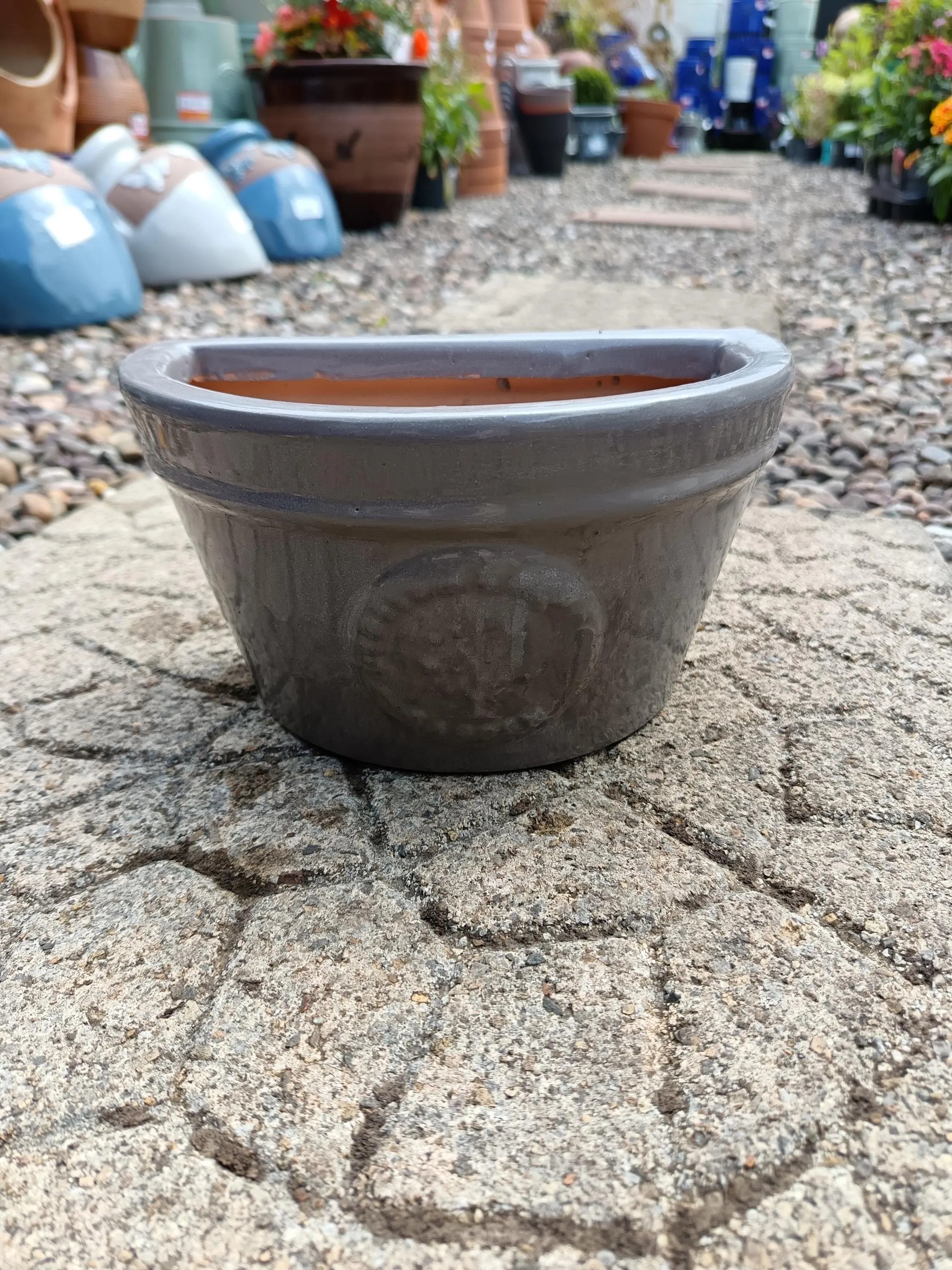 Ceramic_Grey_Wall_Planter-4.jpg