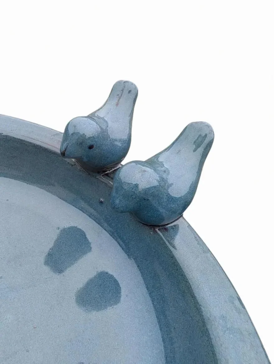 Lovebird_Duo_Birdbath-6.jpg