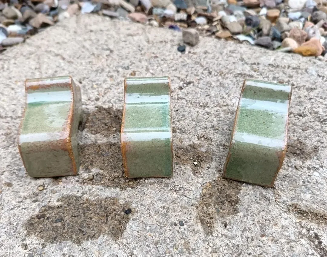 Ceramic Pot Feet-Green.webp