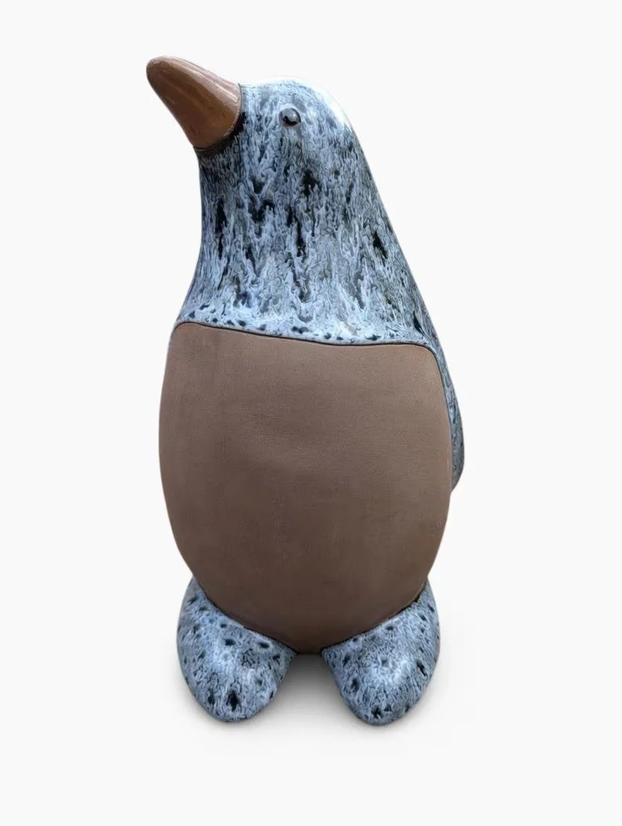Ceramic_Penguin-7.jpg