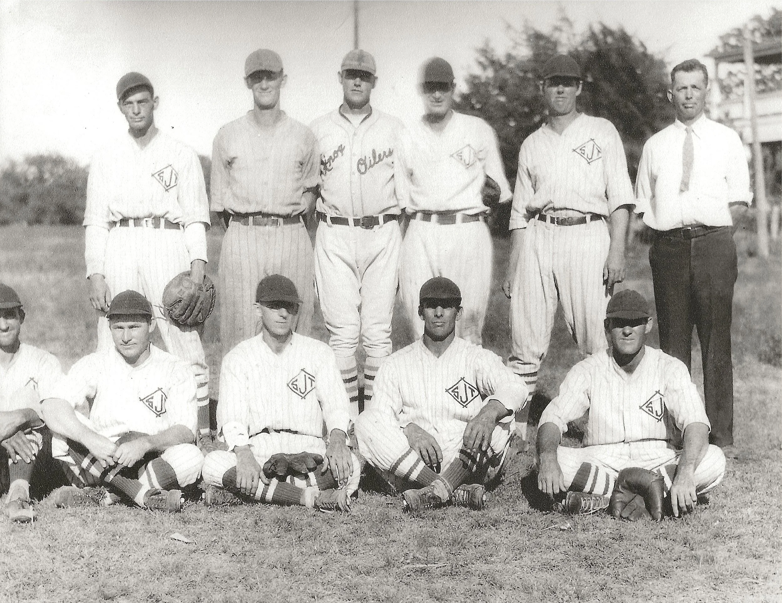 Baseball played in Phillips pasture