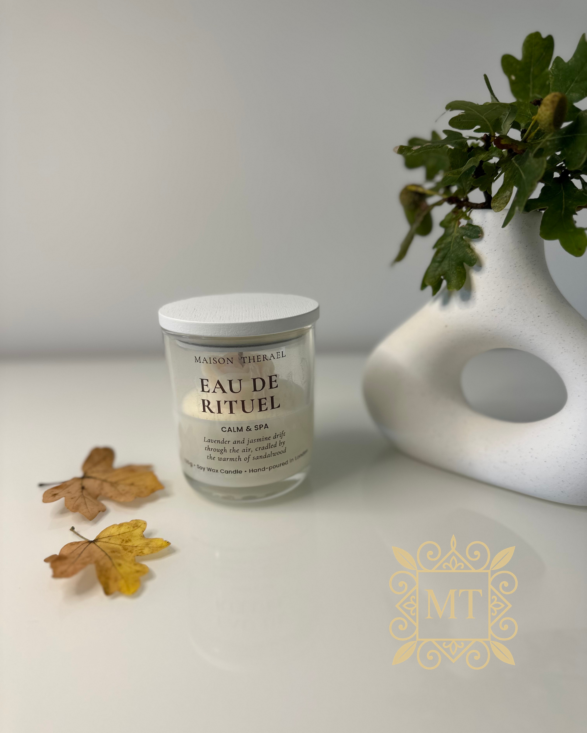 eau-de-rituel-soy-candle-maison-therael-21.png