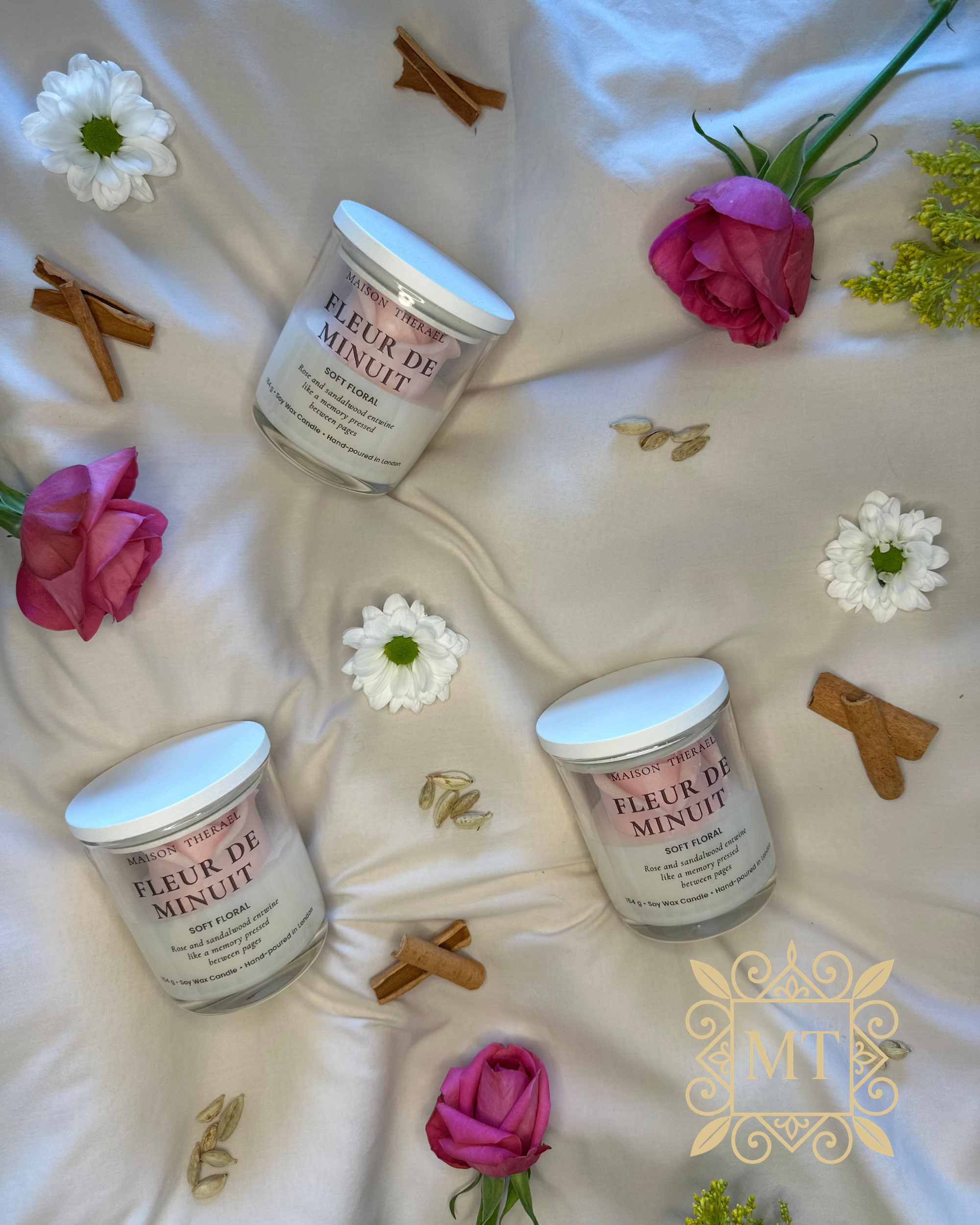 fleur-de-minuit-soy-candle-maison-therael-2.png