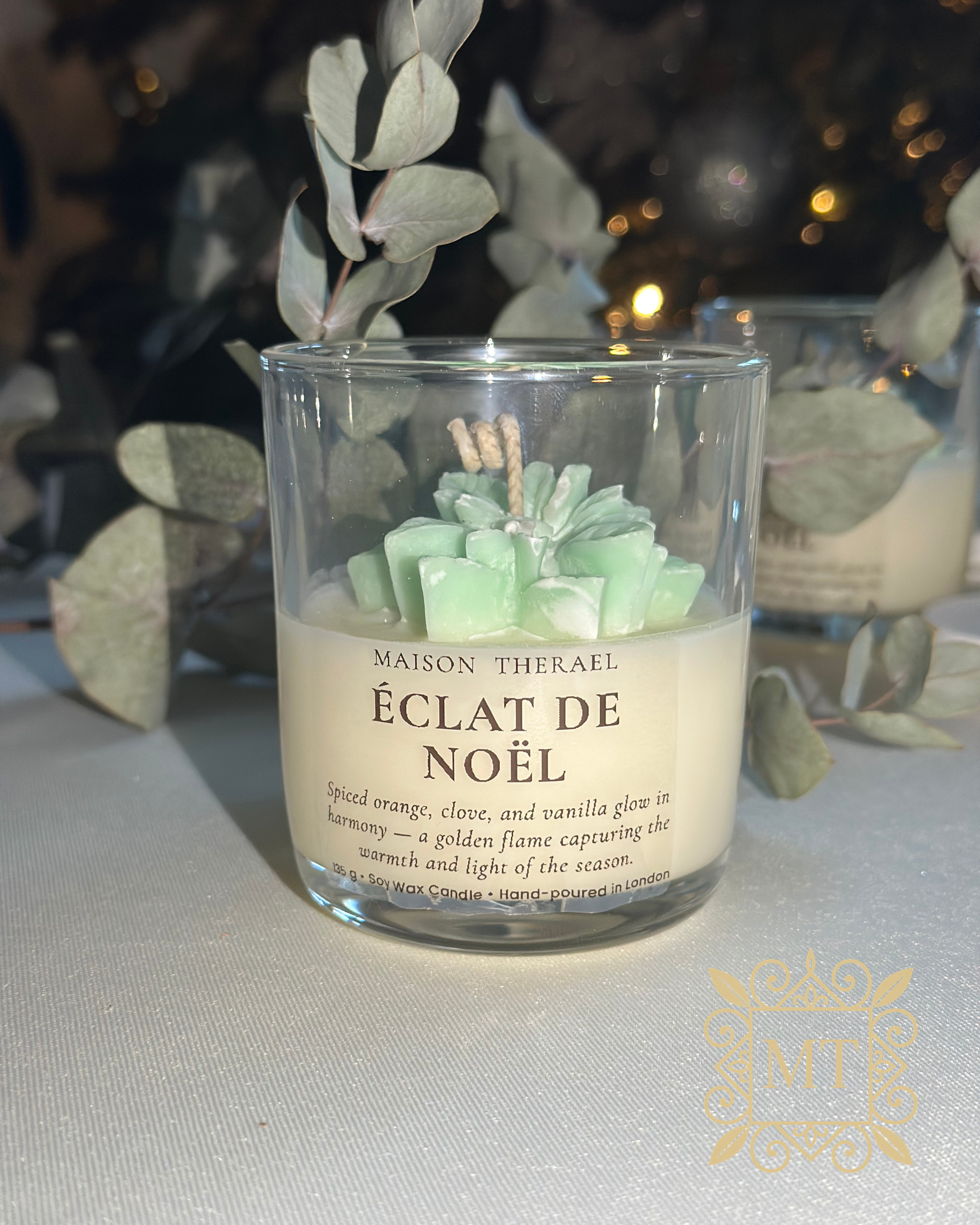 éclat-de-noel-soy-candle-maison-therael-25.png