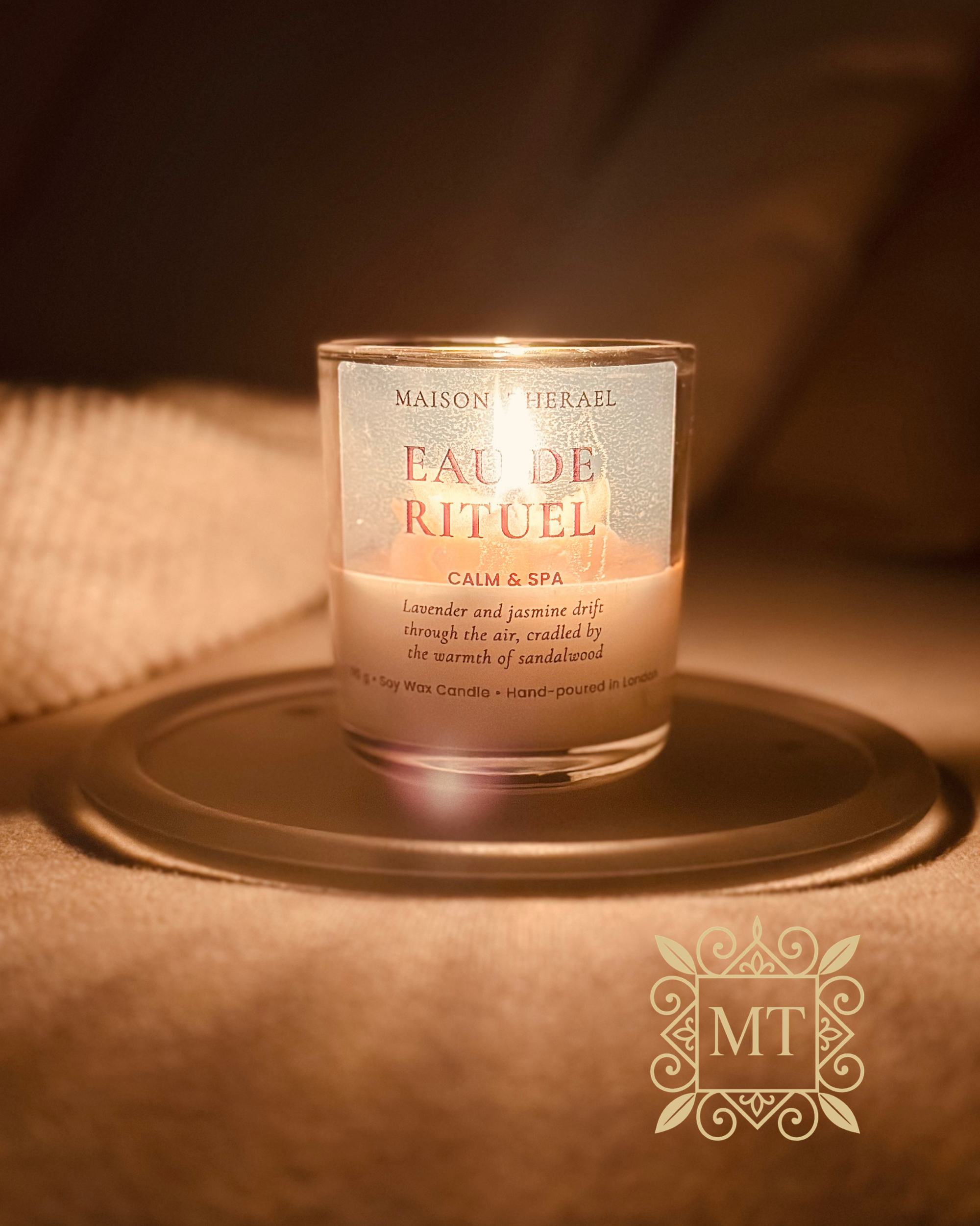 eau-de-rituel-soy-candle-maison-therael-7.png