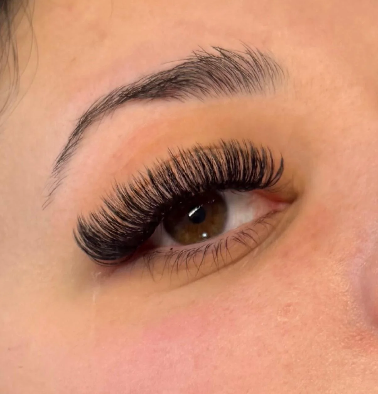 Mega Volume wimperextensions