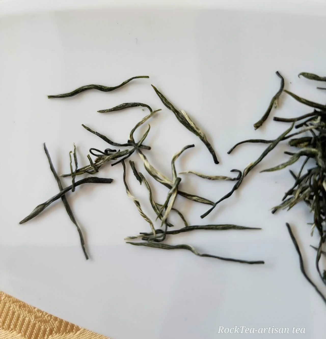 GuZhangMaoJian: Ancient Peak Sliver Needle Green Tea 25g