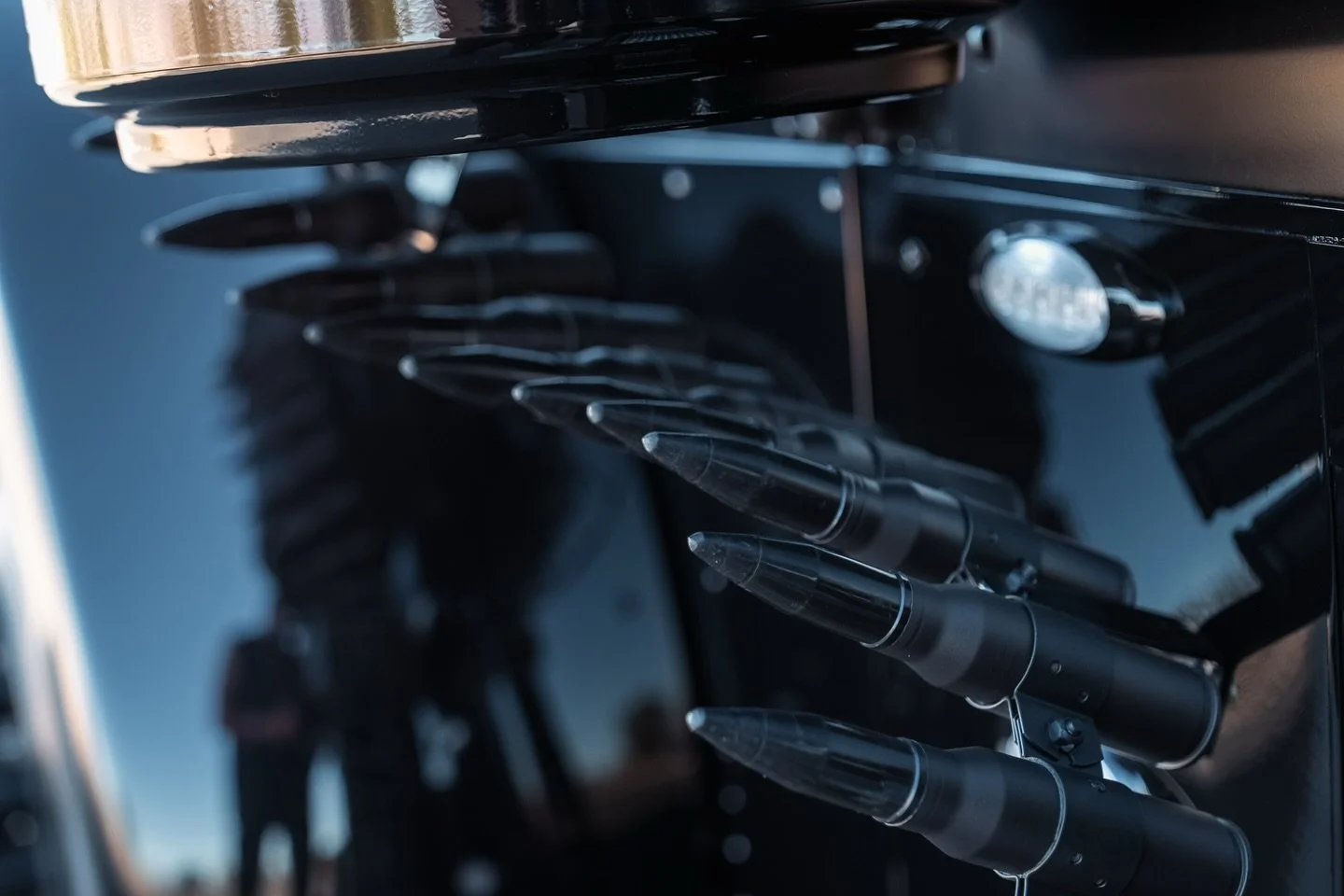 Stand guard over your peace. 💪
Your peace is part of your armor. Protect it fiercely - because the enemy can&rsquo;t break what you refuse to surrender.

#thesaferig #customrigs #truckofinstagram #rigoftheyear #designinmotion