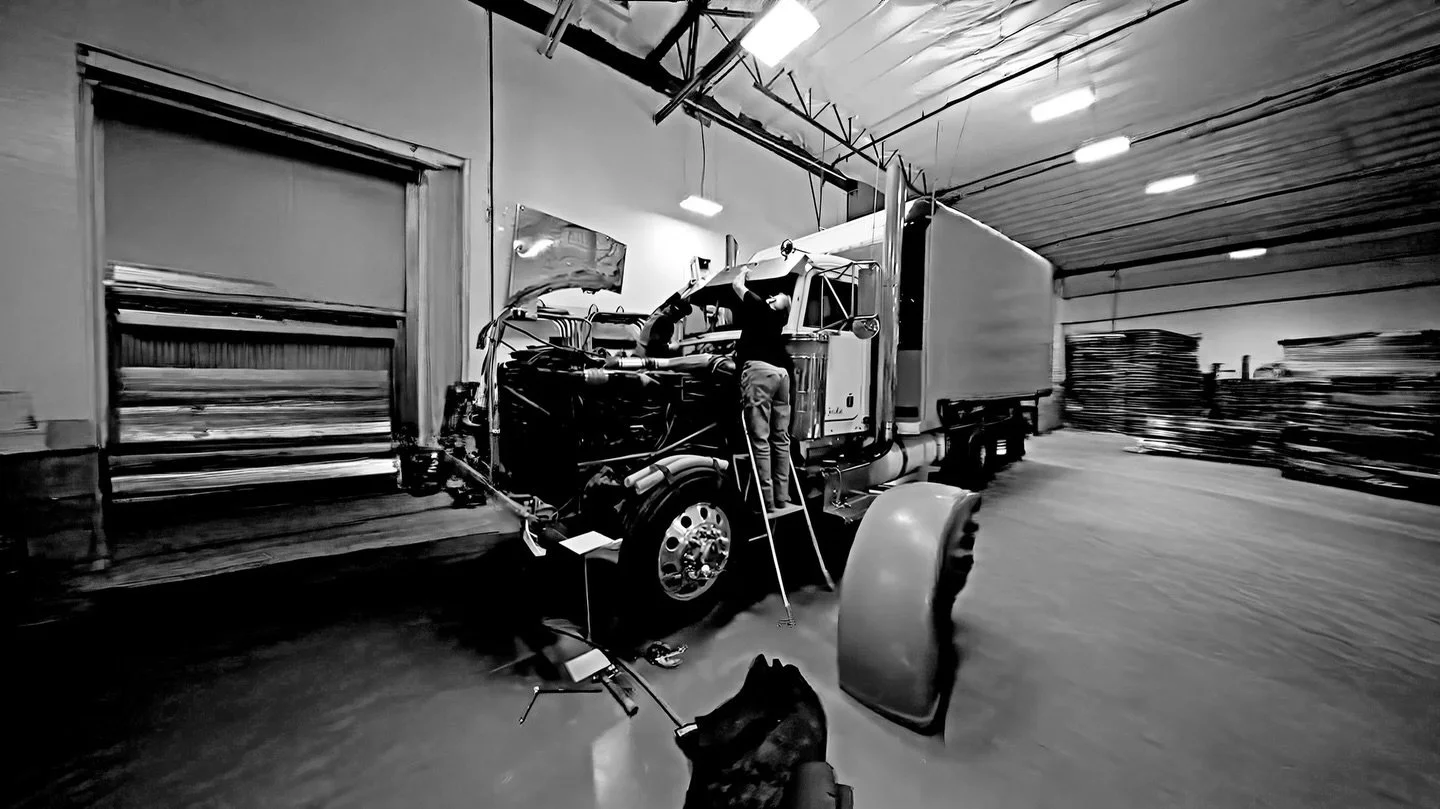 Quiet strength speaks loudest. 😉
Let the world talk while you walk it out. Because true victory doesn&rsquo;t need a voice - it shows up in the endurance of faith. 💪

#faithinprogress #manwithmission #thesaferig #trusttheprocess #customtruck