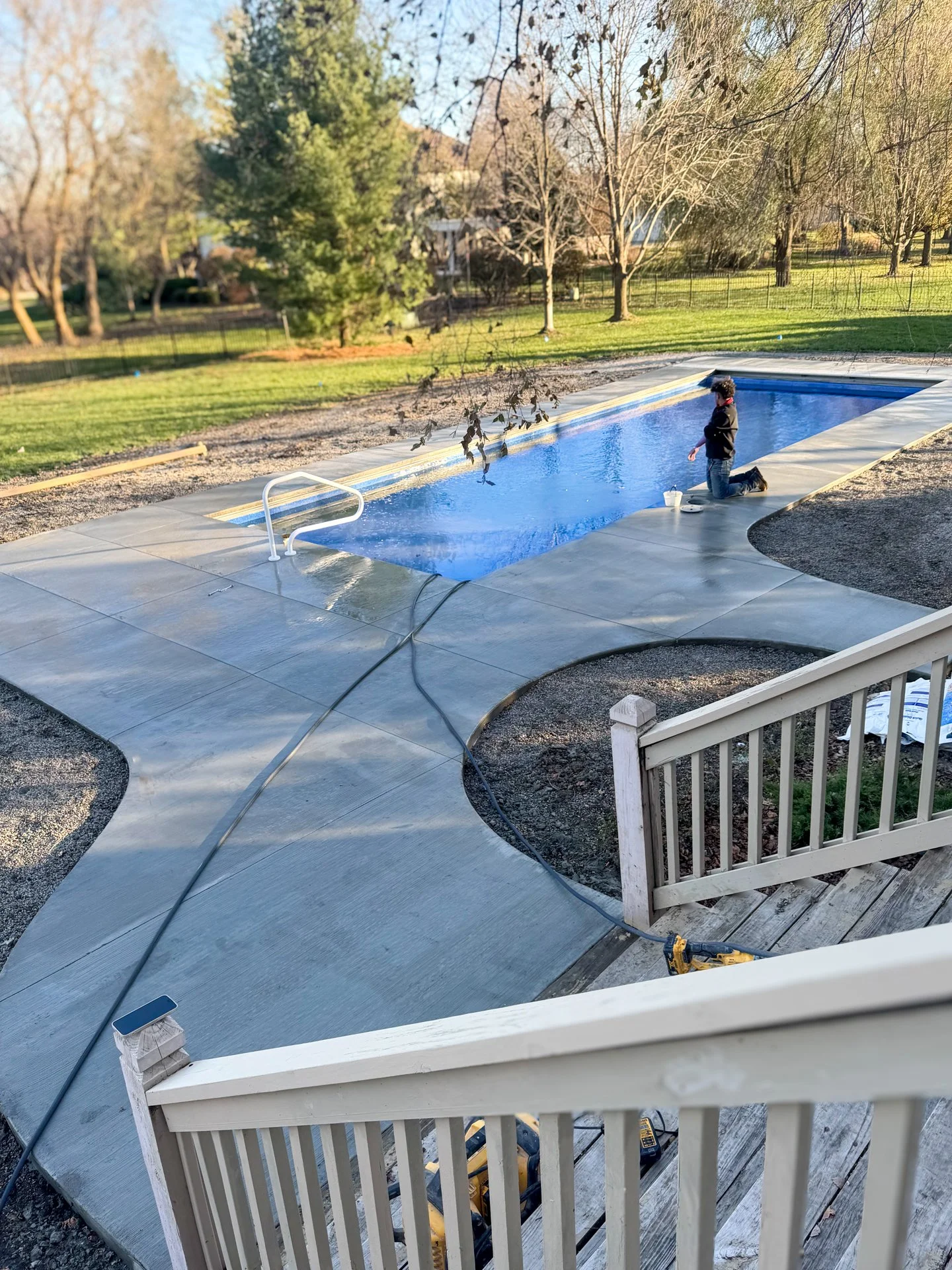 Puerto's Construction Beautiful Backyard Swimming Pool in Southwest Missouri - Carthage, Webb City, Carl Junction, Joplin