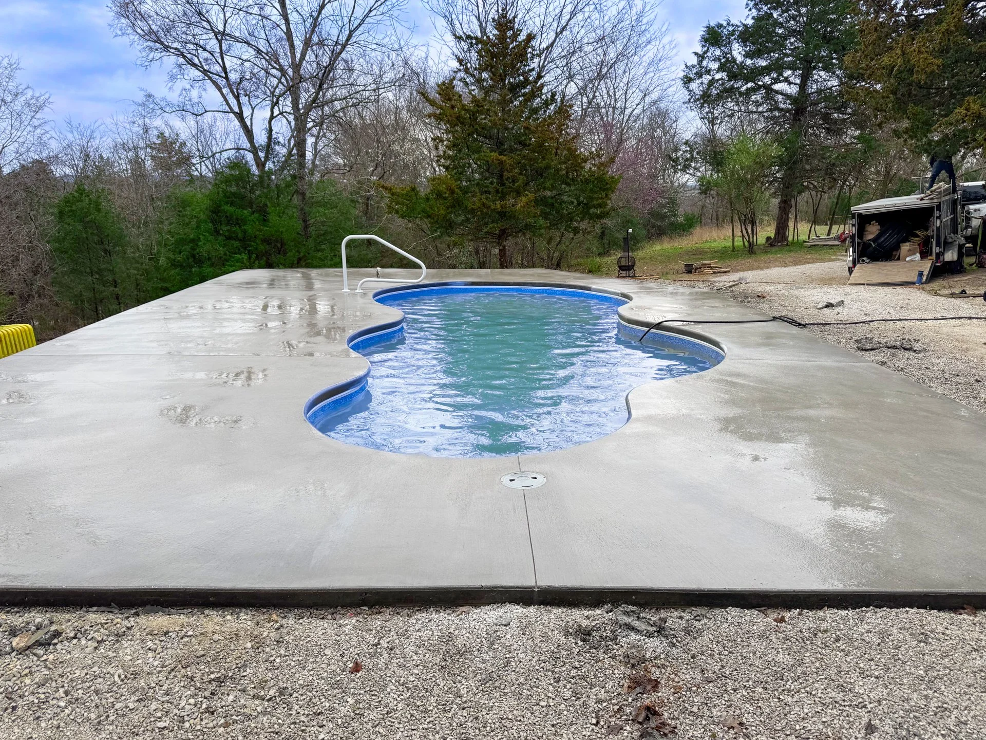 Puerto's Construction Swimming Pool Installation Missouri