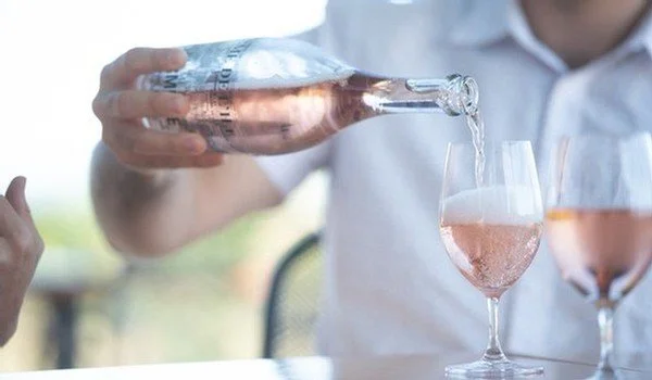 Vancouver Island's signature bubble being poured