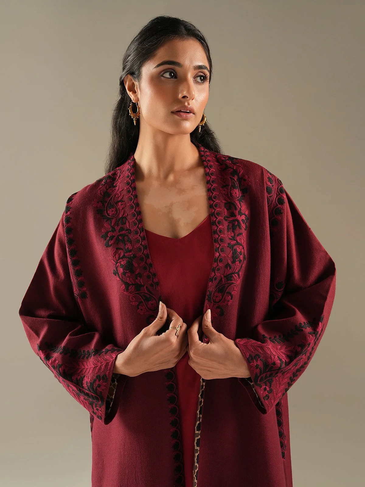 Mahārāṇī Coat - Pomegranate Noir