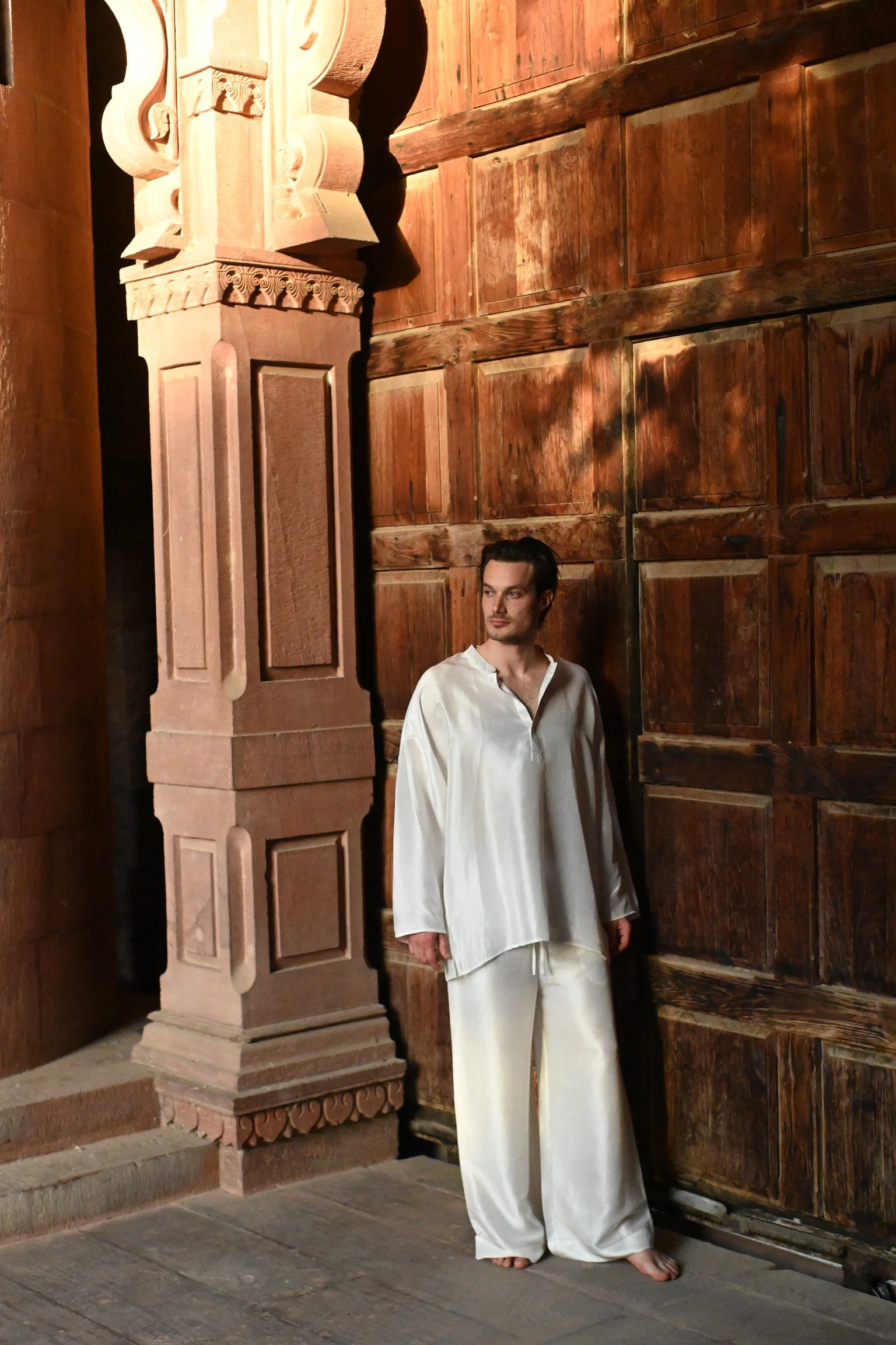 Vīra & Āsana