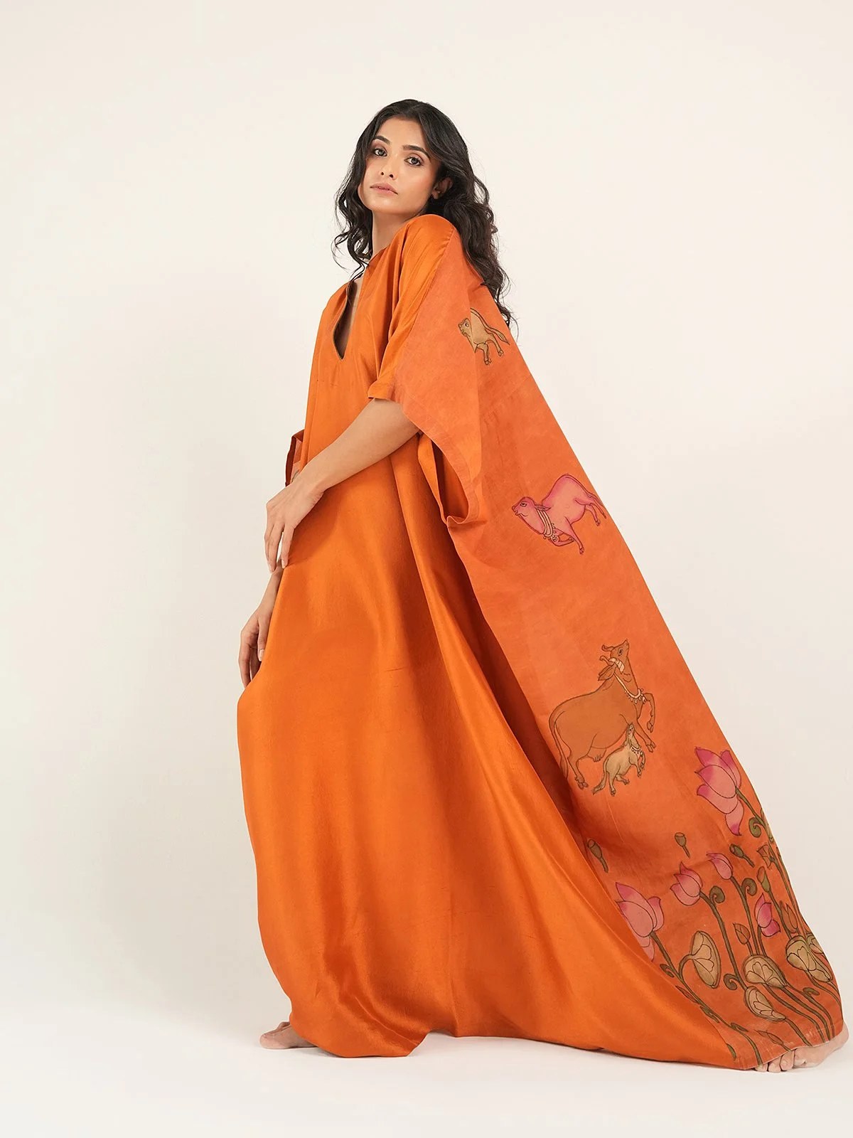 Saundarya Kaftan- Wandering Nandis