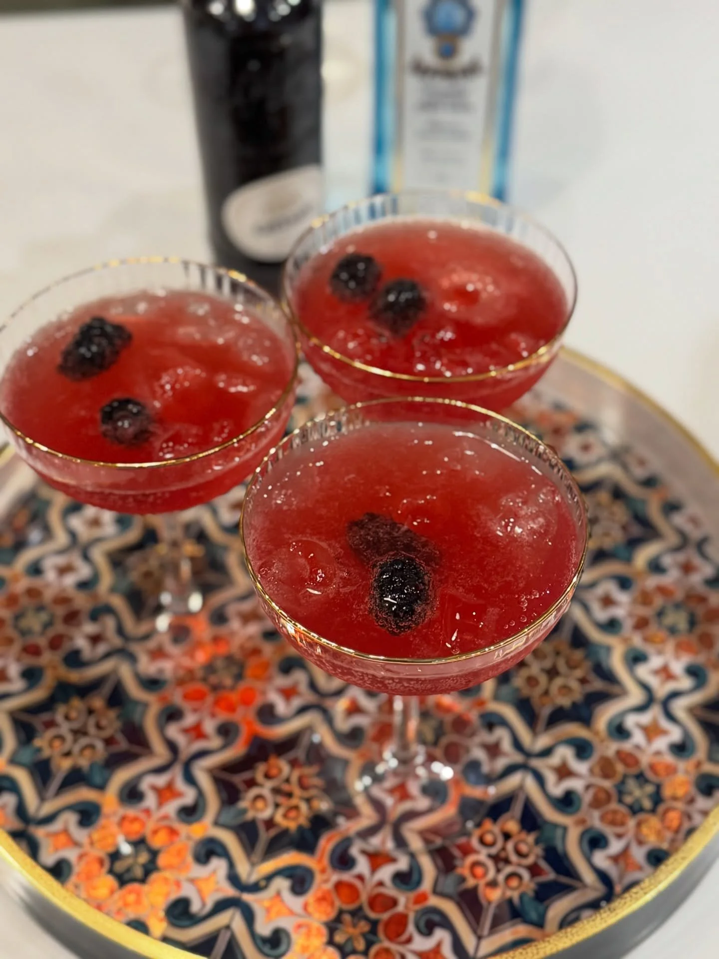 January > ✅

Brambles 🫐
Bridge over troubled water 🌉
The Wye Valley 🏞️
@visitsymondsyat @lgseventytwo 💙🥶
@stwerburghscityfarm 🐷
@popticafe 🍔🤤
@fromseed_tosky brand launch 🕊️🚀
Prints from the start of my creative Instagram journey 
@three