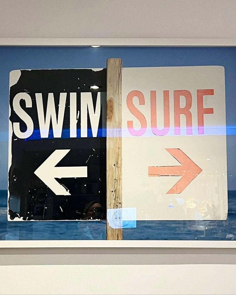 March 26 > here comes the round-up 👀

Never not researching fonts
@freyaskye gig @o2forumktown 🤍
Tweens and Crinklies on tour @lgseventytwo 
Camden coffee interiors
We went short and blonde
We bought a bed that the spaniel did not eat
Designing 