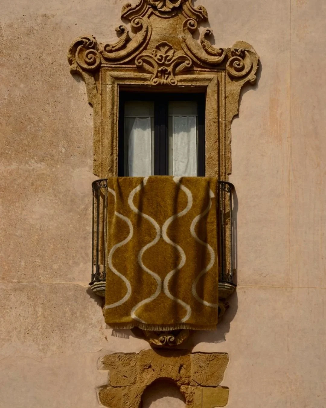 &lsquo;The Editions Collection&rsquo;, unveiling very soon.

&lsquo;The Editions Collection&rsquo; was created for those who appreciate the Maison&rsquo;s language, with the ease of a more immediate selection.

A curated selection of Maison T&oacute;