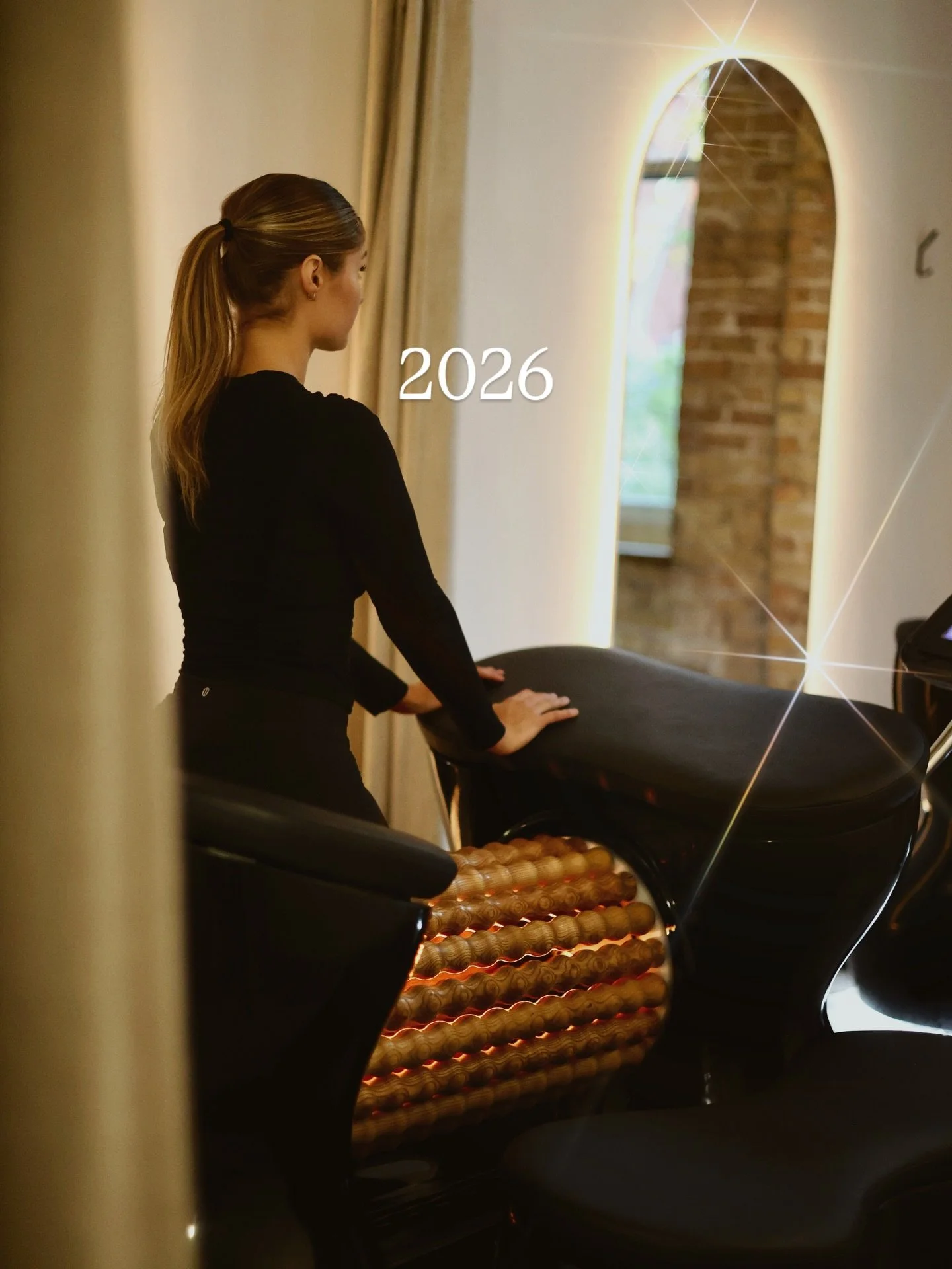 The holidays are busy, indulgent, and full of all the good things! 
But now it&rsquo;s time to slow things down and reset 🧘&zwj;♀️✨

Lymphatic drainage is a supportive way to help your body move fluid more efficiently, support circulation, and ease 