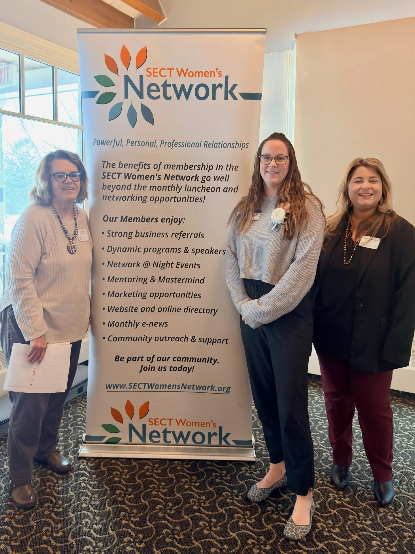 We loved welcoming our newest member, Kim Tondreau from CorePlus Credit Union, at this week&rsquo;s Southeastern Connecticut Women&rsquo;s Network monthly luncheon 💛

One of our favorite traditions? At your very first luncheon, you&rsquo;re invited 