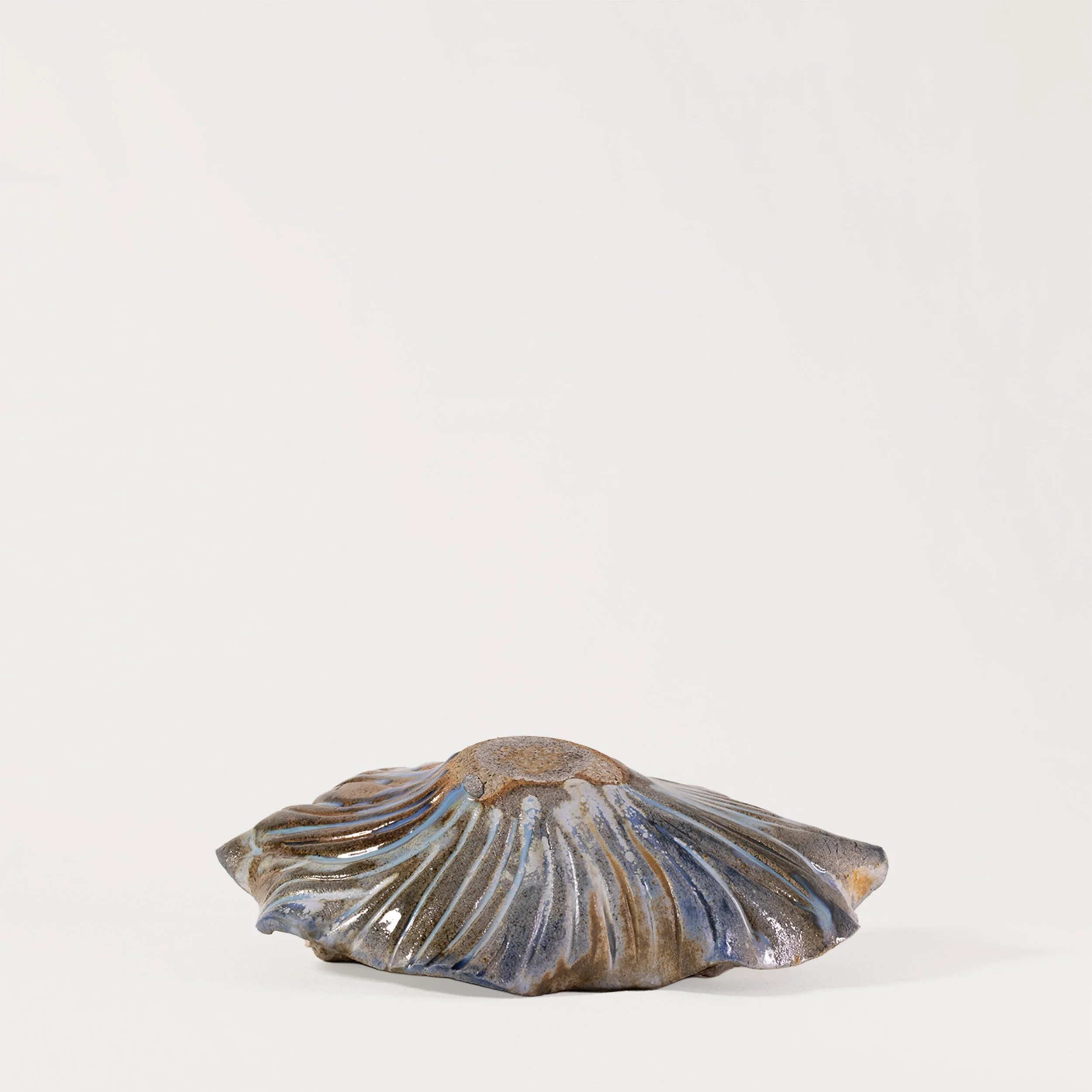 4. Siniruskea kiiltävä kulhoPS30.jpg