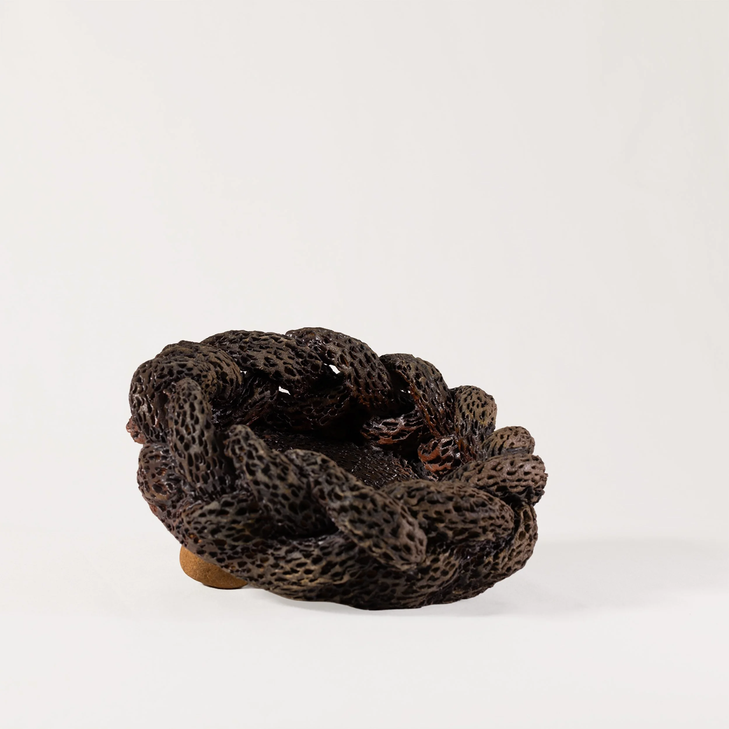 'Letillä' uniikki puupoltettu veistosastia