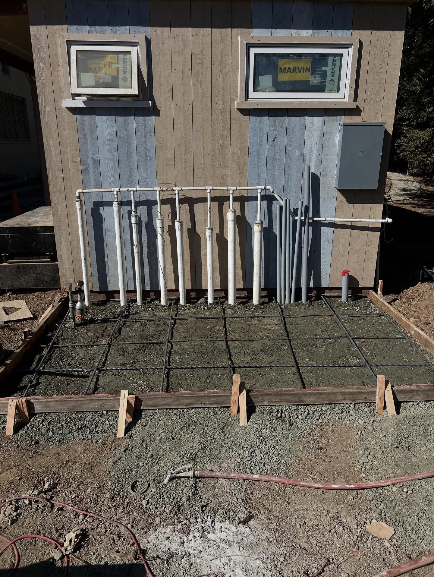 Before and After of this pool equipment slab with a brush finish. If you like work like this and would like work like this done, comtact us. 

#concrete#construction #crlegacyconstruction#business