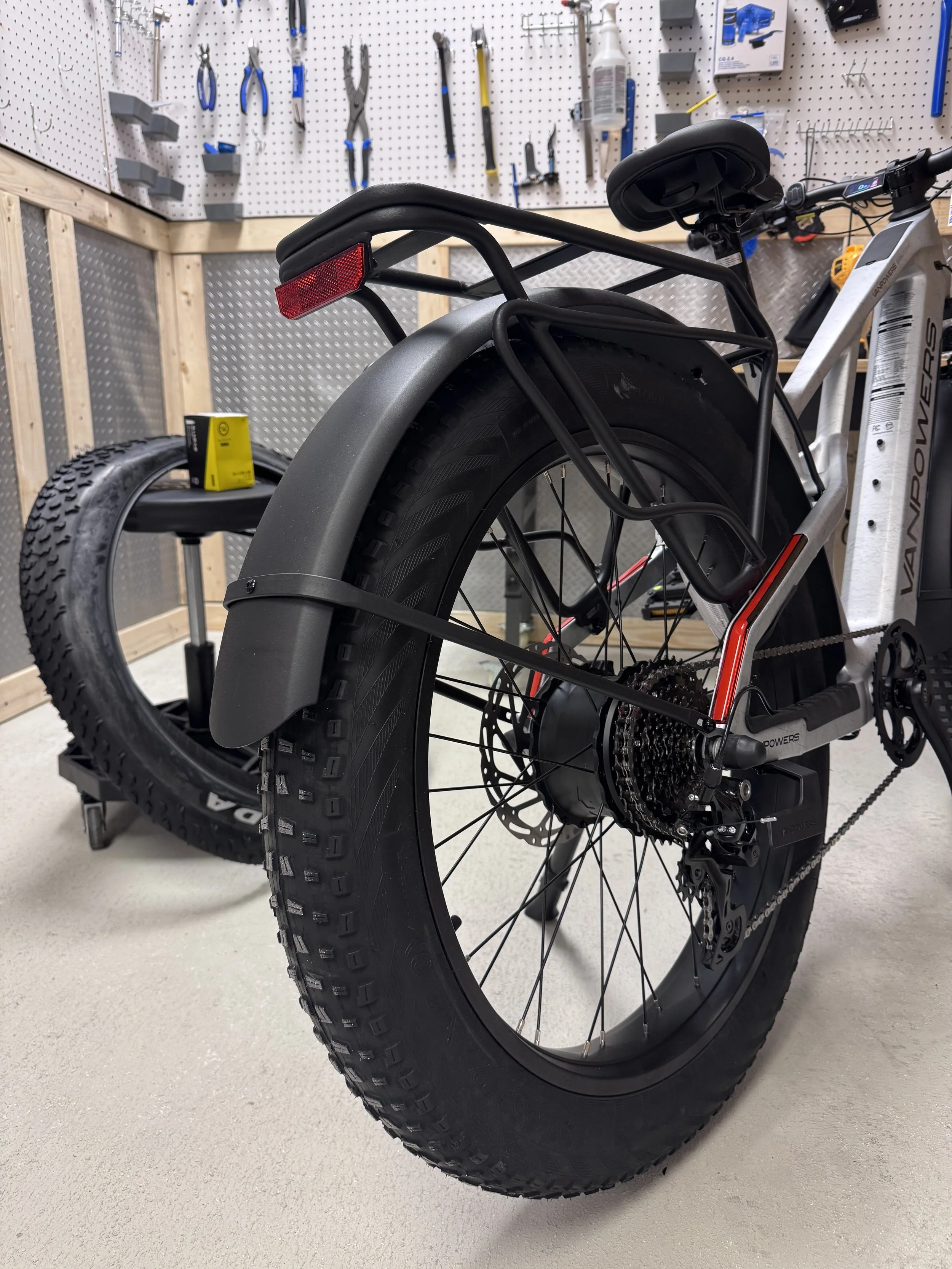 Rear Tire & Tube Change