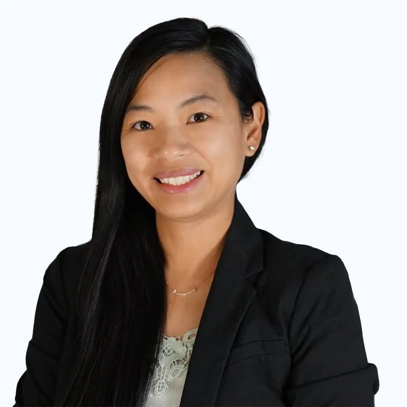 644fd7a9203e29be9a67ccae_Leeann-Headshot-White-p-800.jpg