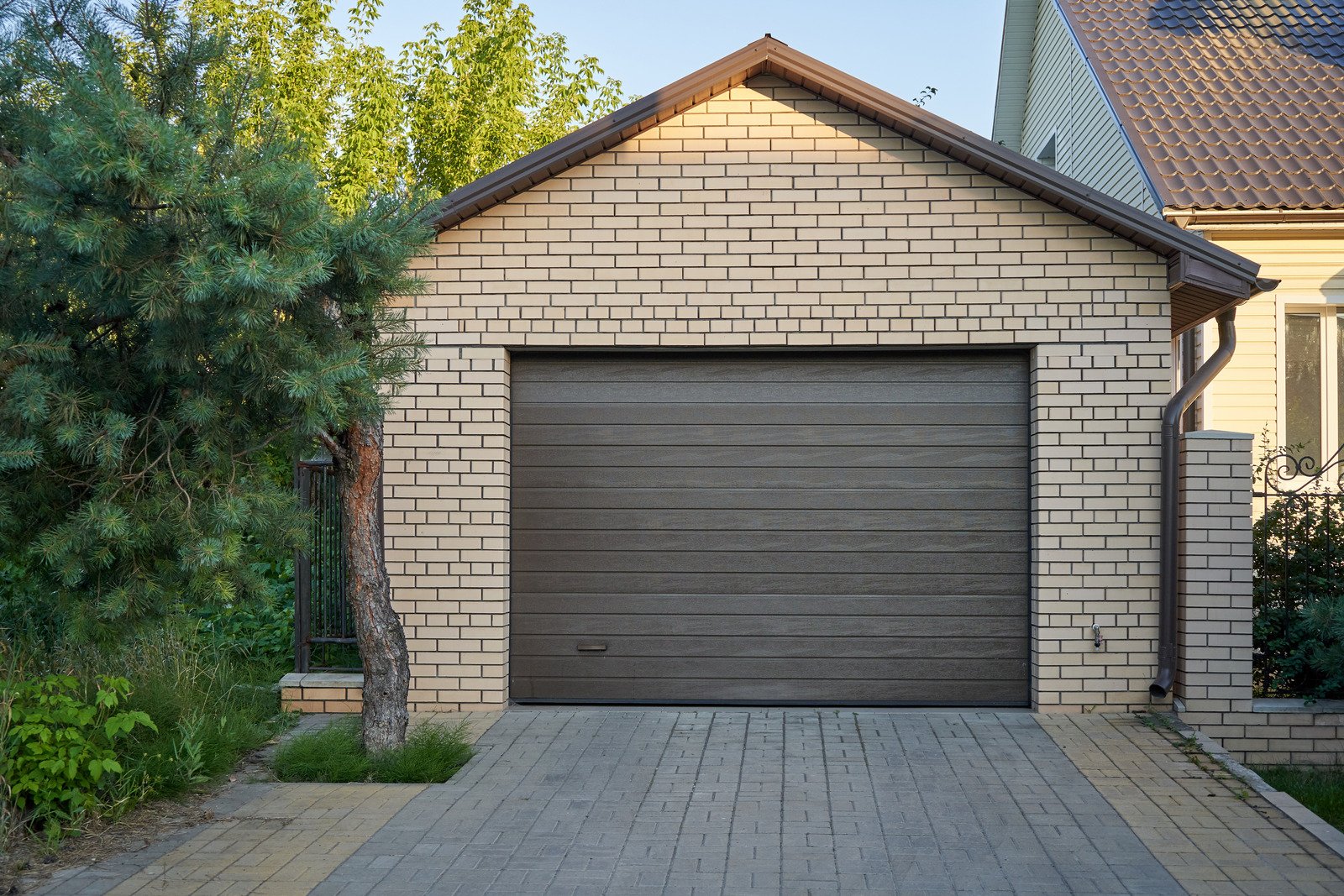 garage door sensors blocked by sunlight or debris