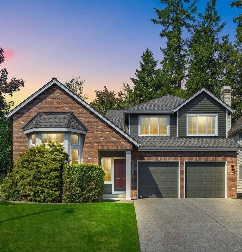 Closing Day! 🎉

So unbelievably excited for my seller who got an amazing offer for his Klahanie (Sammamish) home!🥂

I went up against several other agents interviewing to sell this beautiful home. I&rsquo;m so honored he chose me. What an absolute 