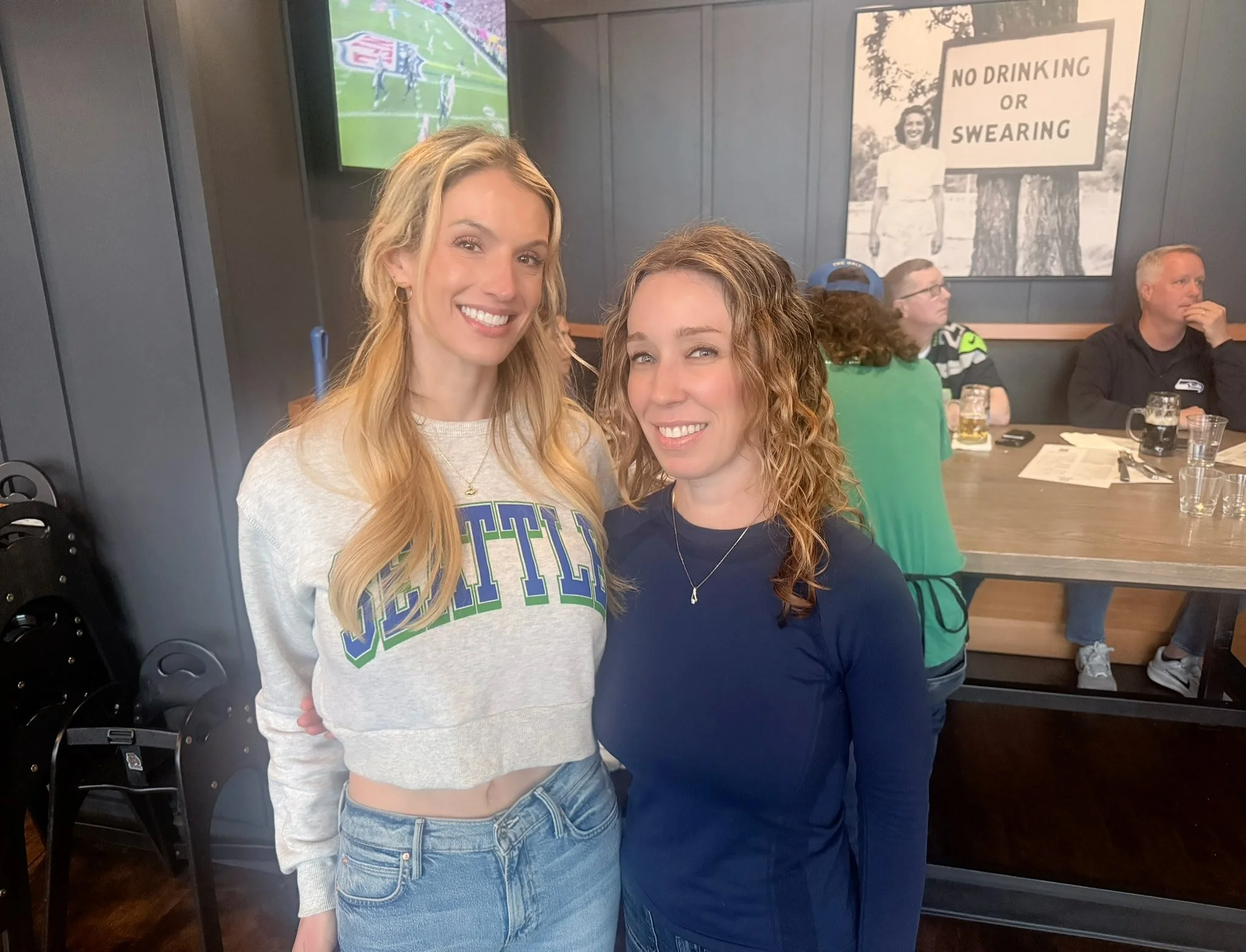 Go SEAHAWKS!! 🏈💙💚
Jess and I now and in 2014. Both years they won the Super Bowl. 🏆