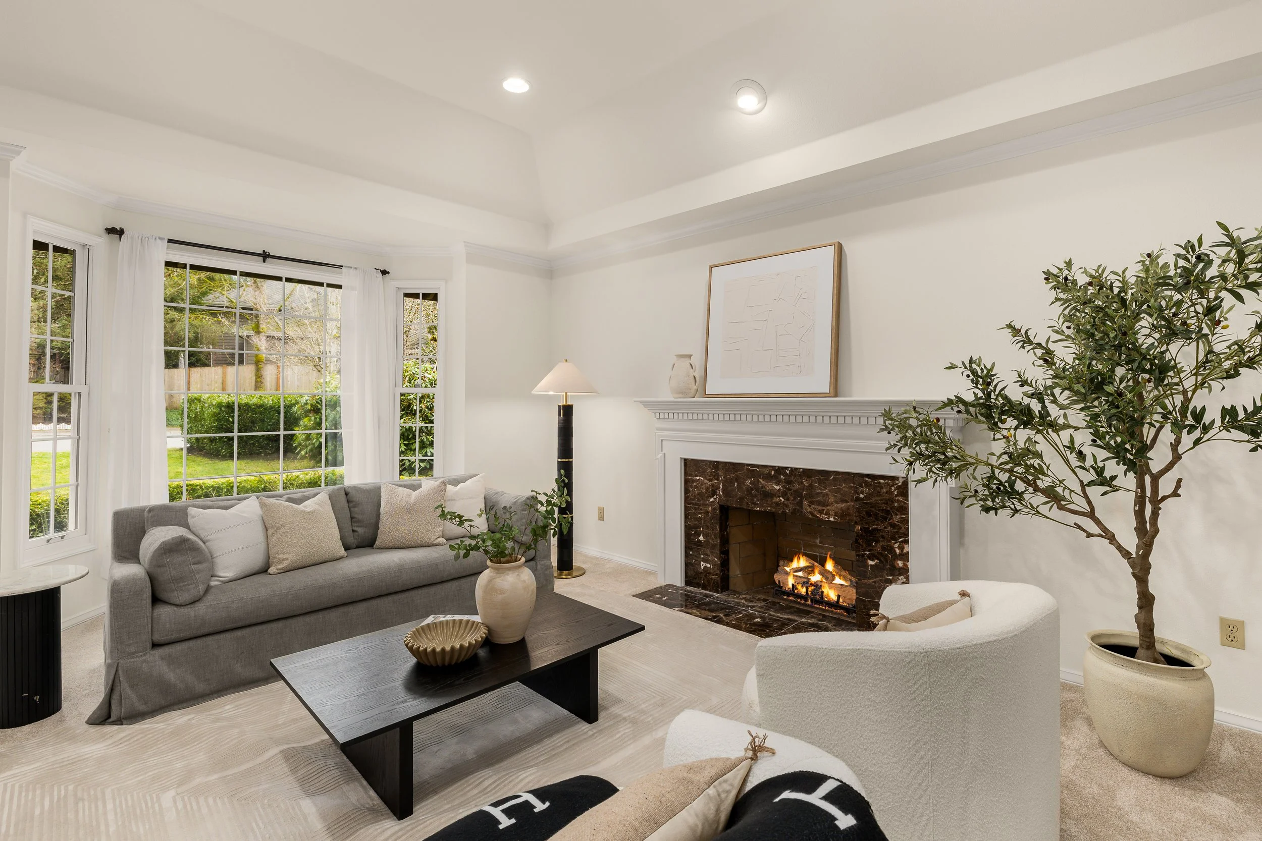 Can You Buy and Sell a Home at the Same Time?