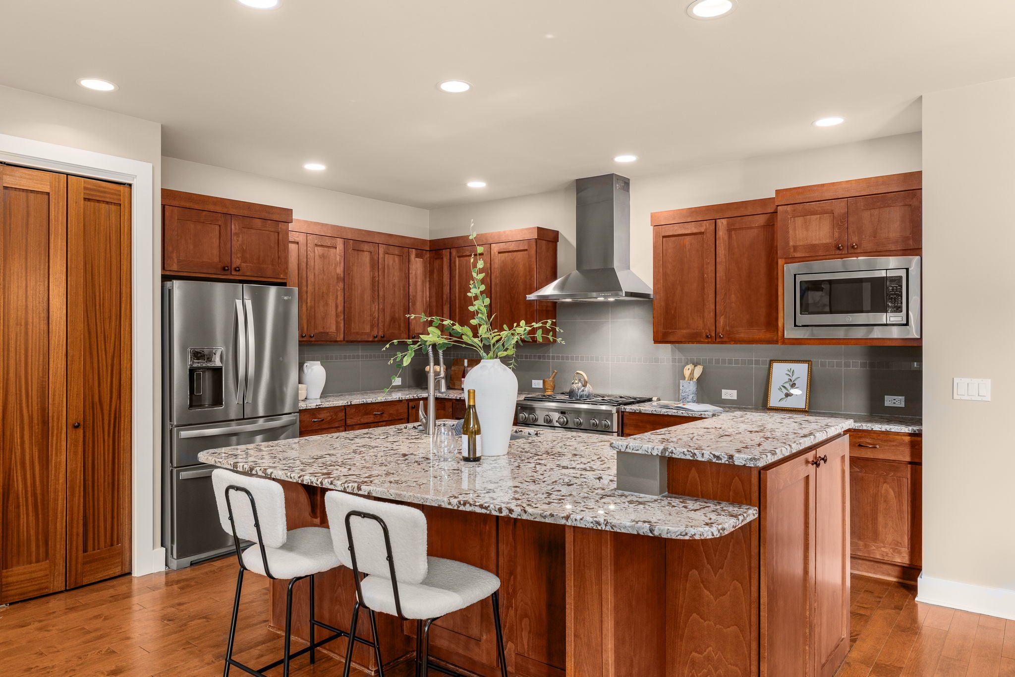 Why Do Clients Come Back to the Same Real Estate Agent?