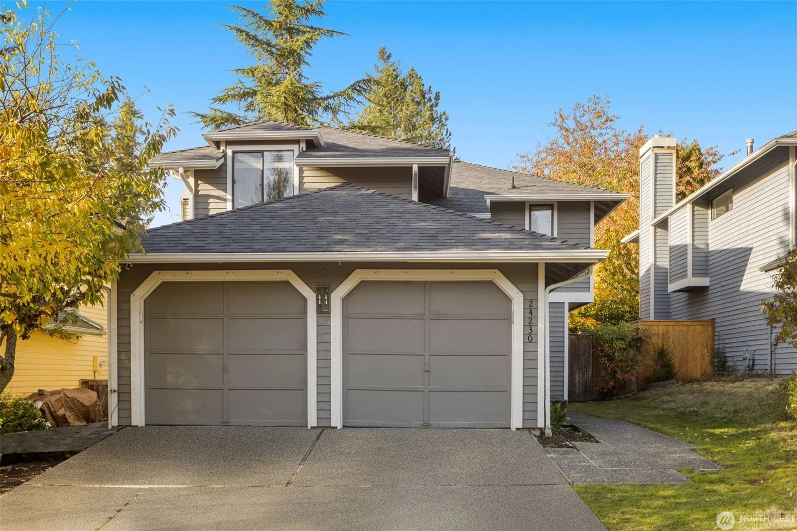 24230 SE 44th St  Sammamish, WA 98029