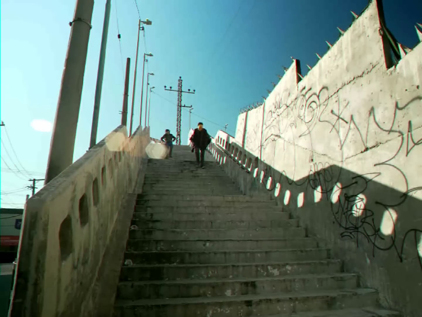 vlcsnap-2025-08-26-01h21m38s355.png