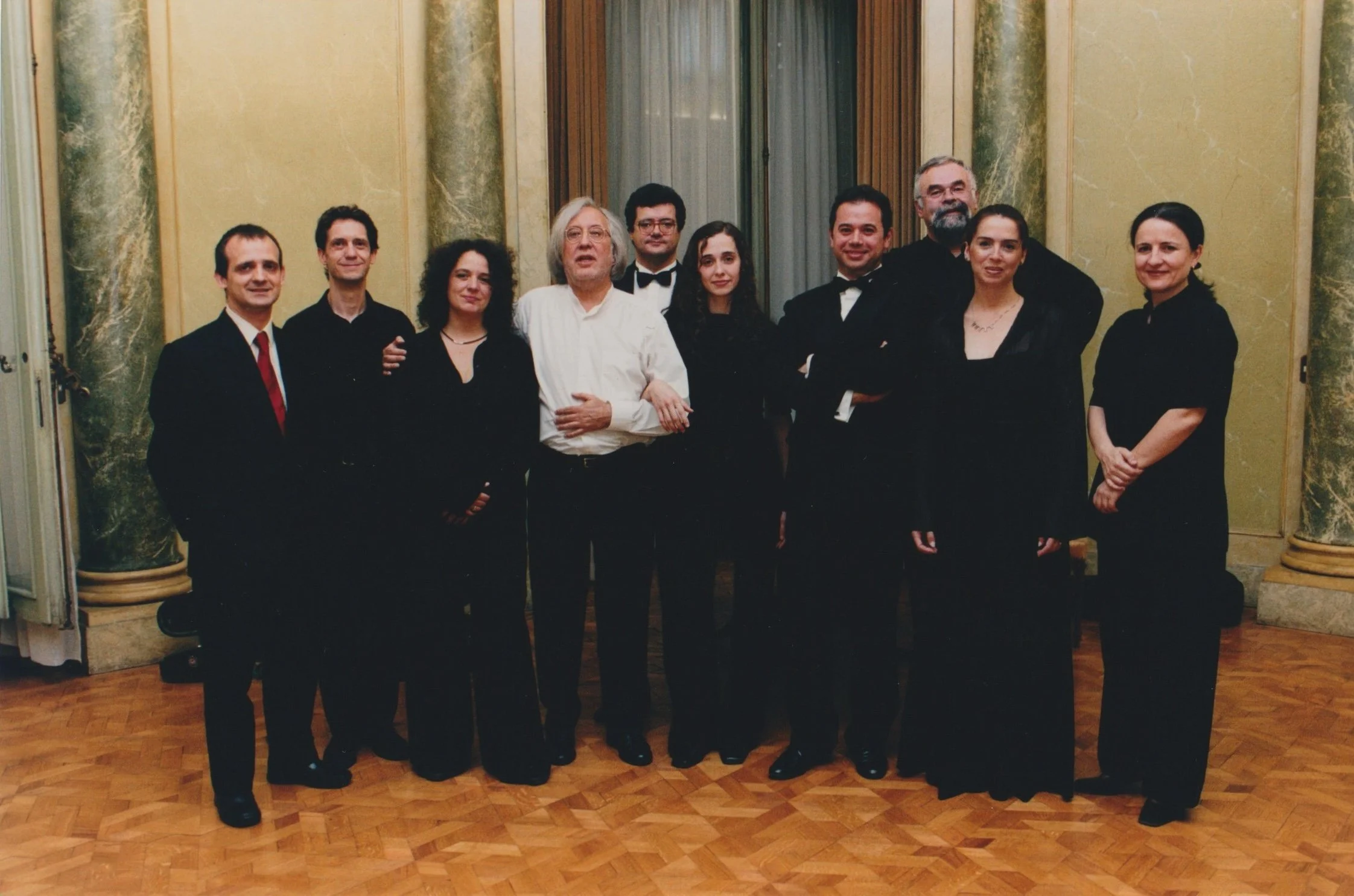 2003_4cfoto.jpeg