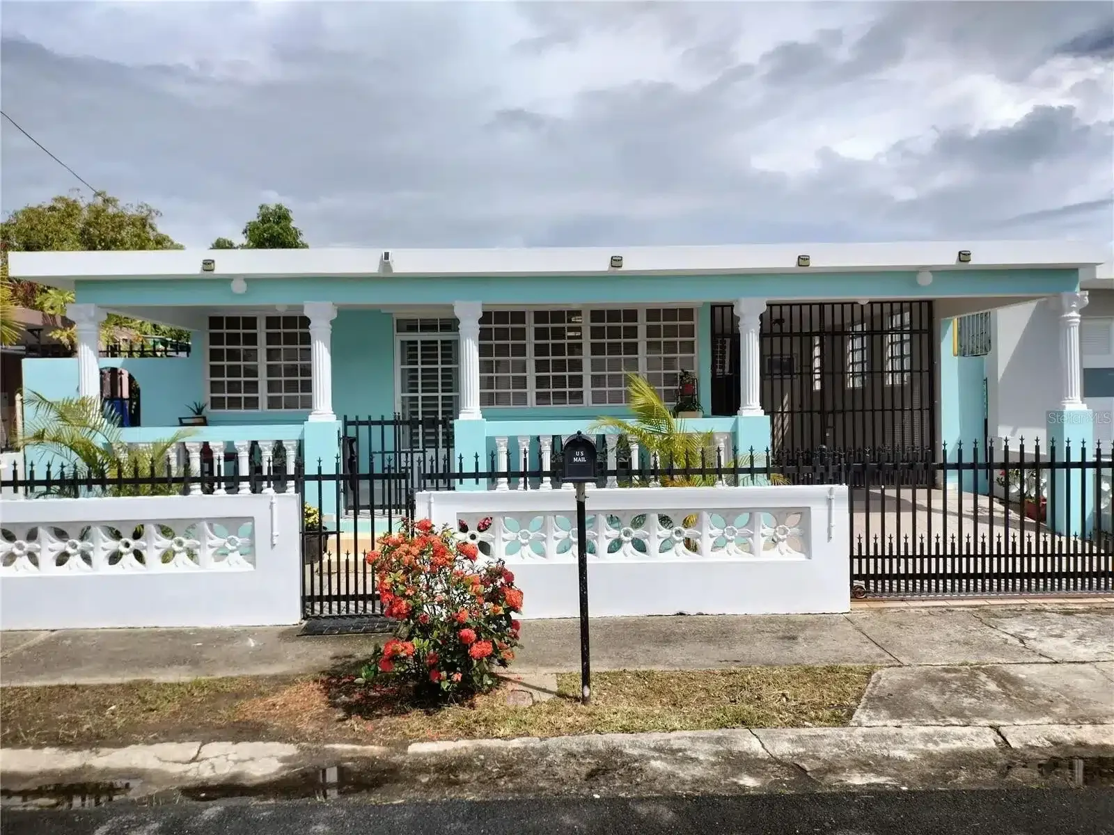 An image of The Cultural Center.