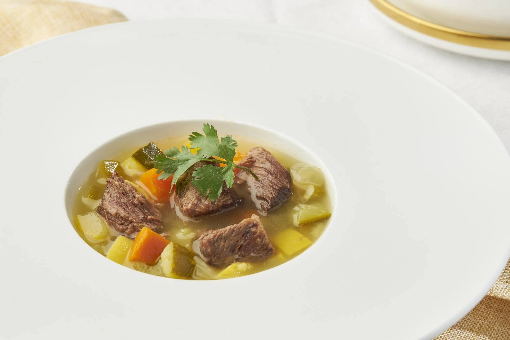 PASOVER DELUX FEB 20239091.jpg